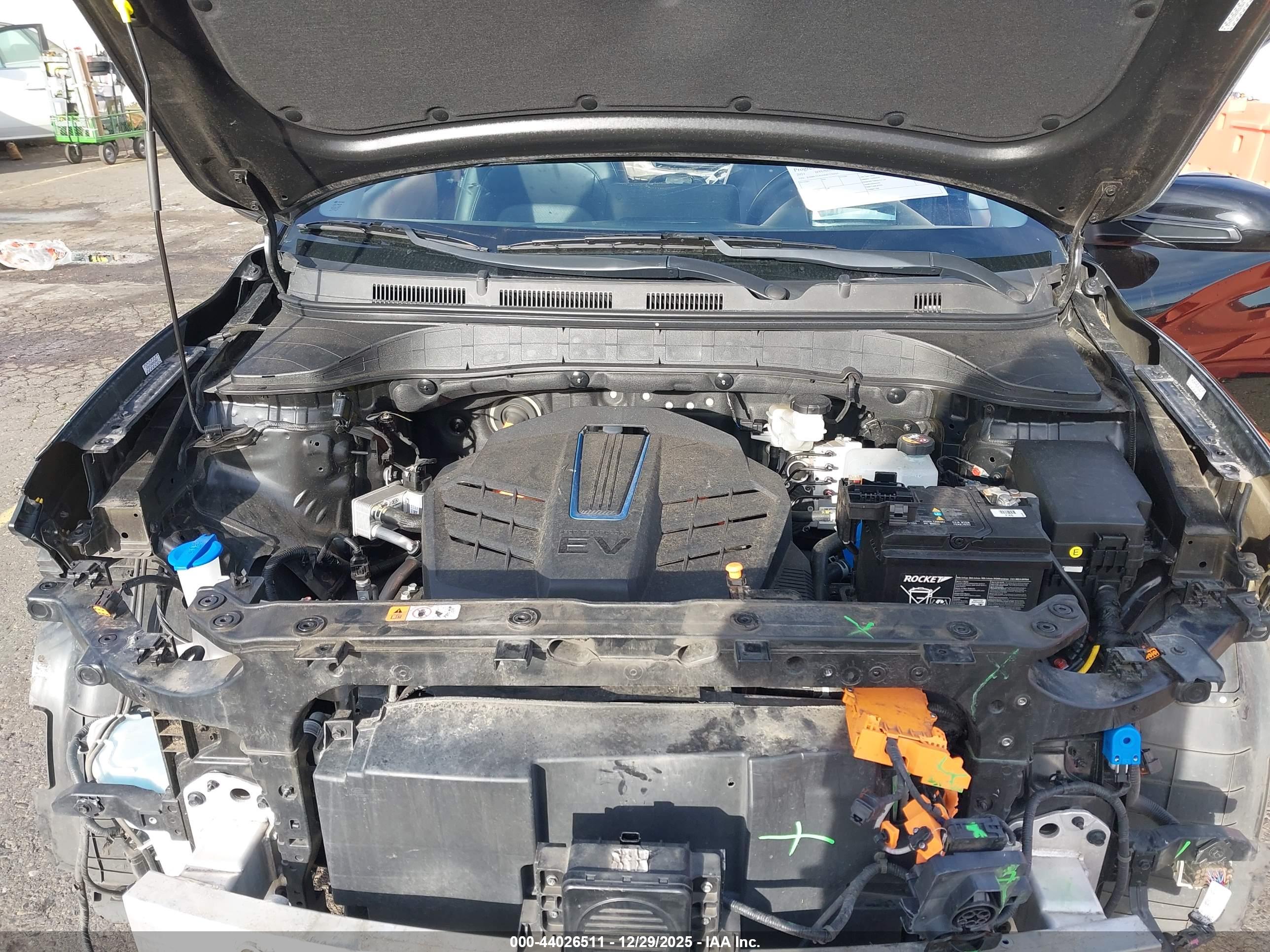 HYUNDAI KONA image 10