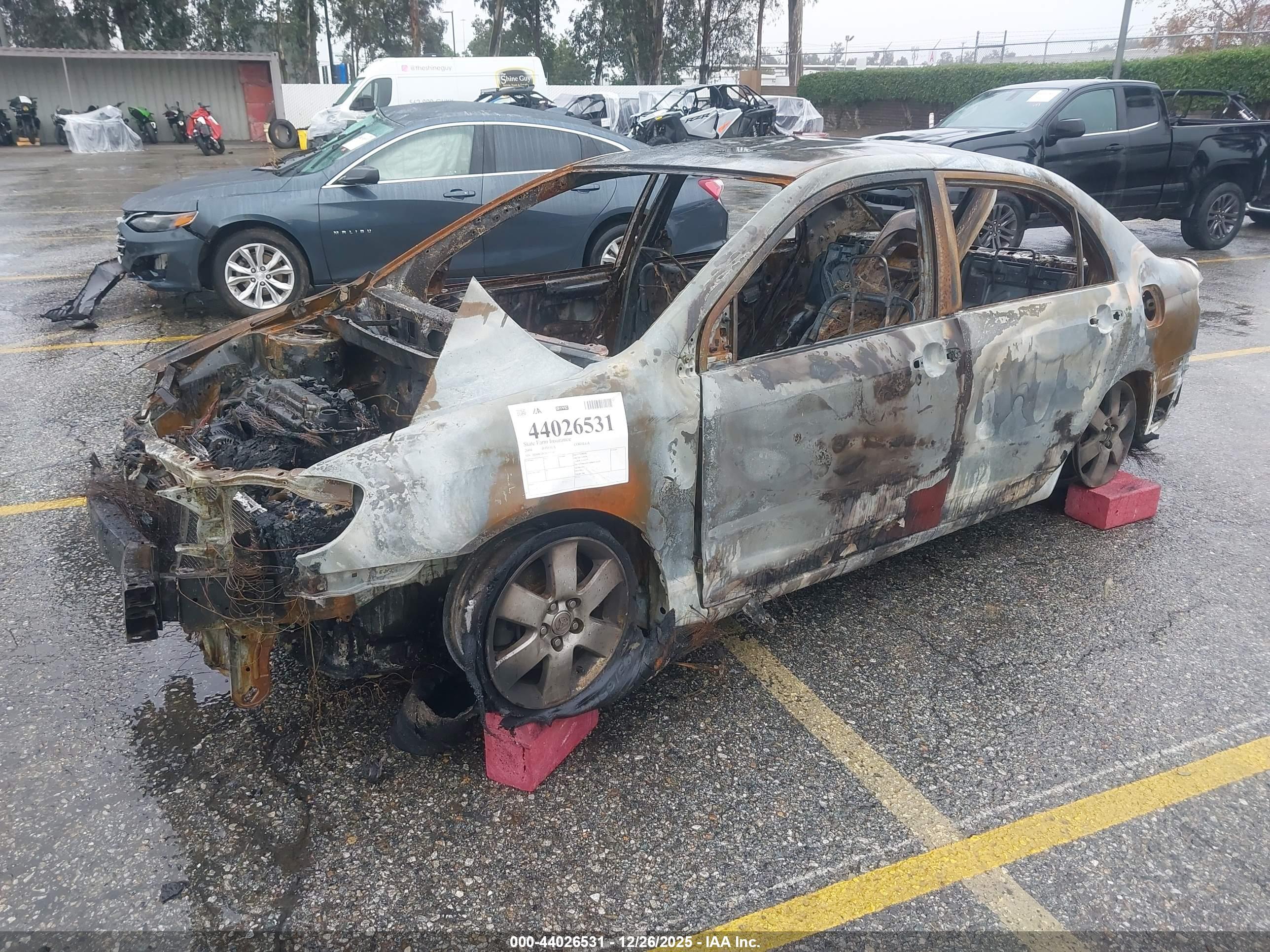 TOYOTA COROLLA image 2