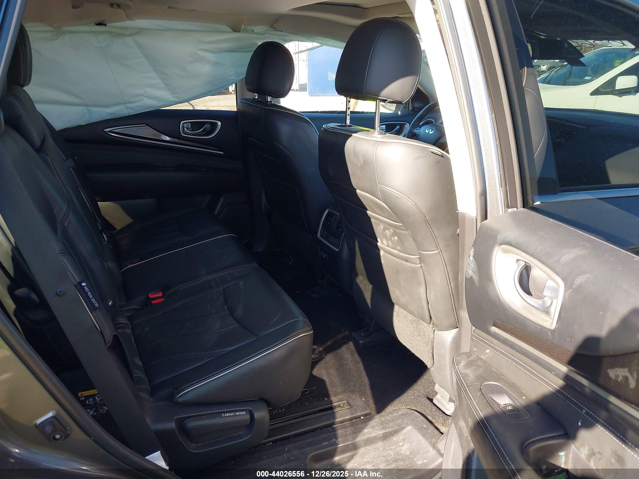 INFINITI QX60 image 8