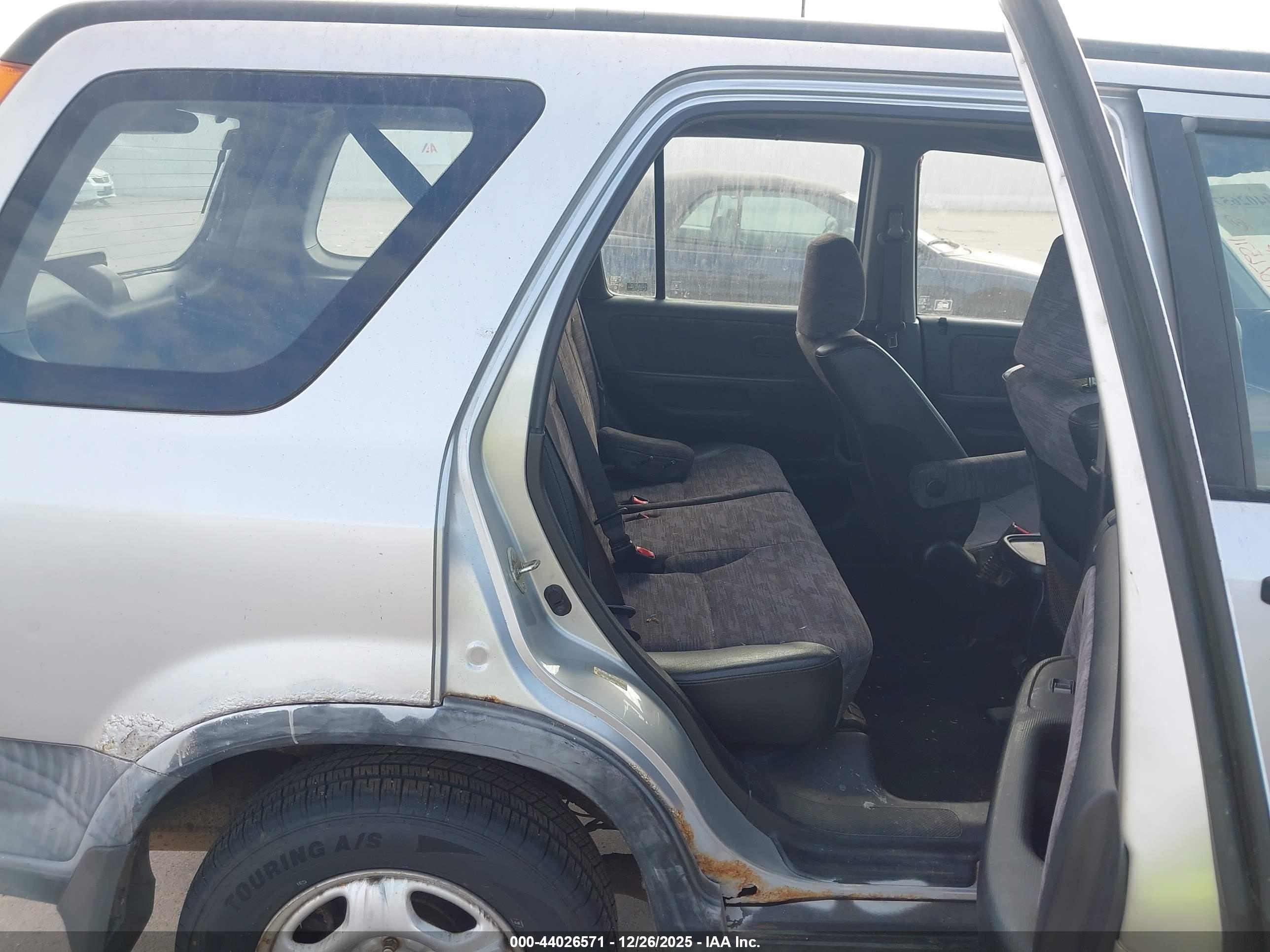 HONDA CR-V image 8