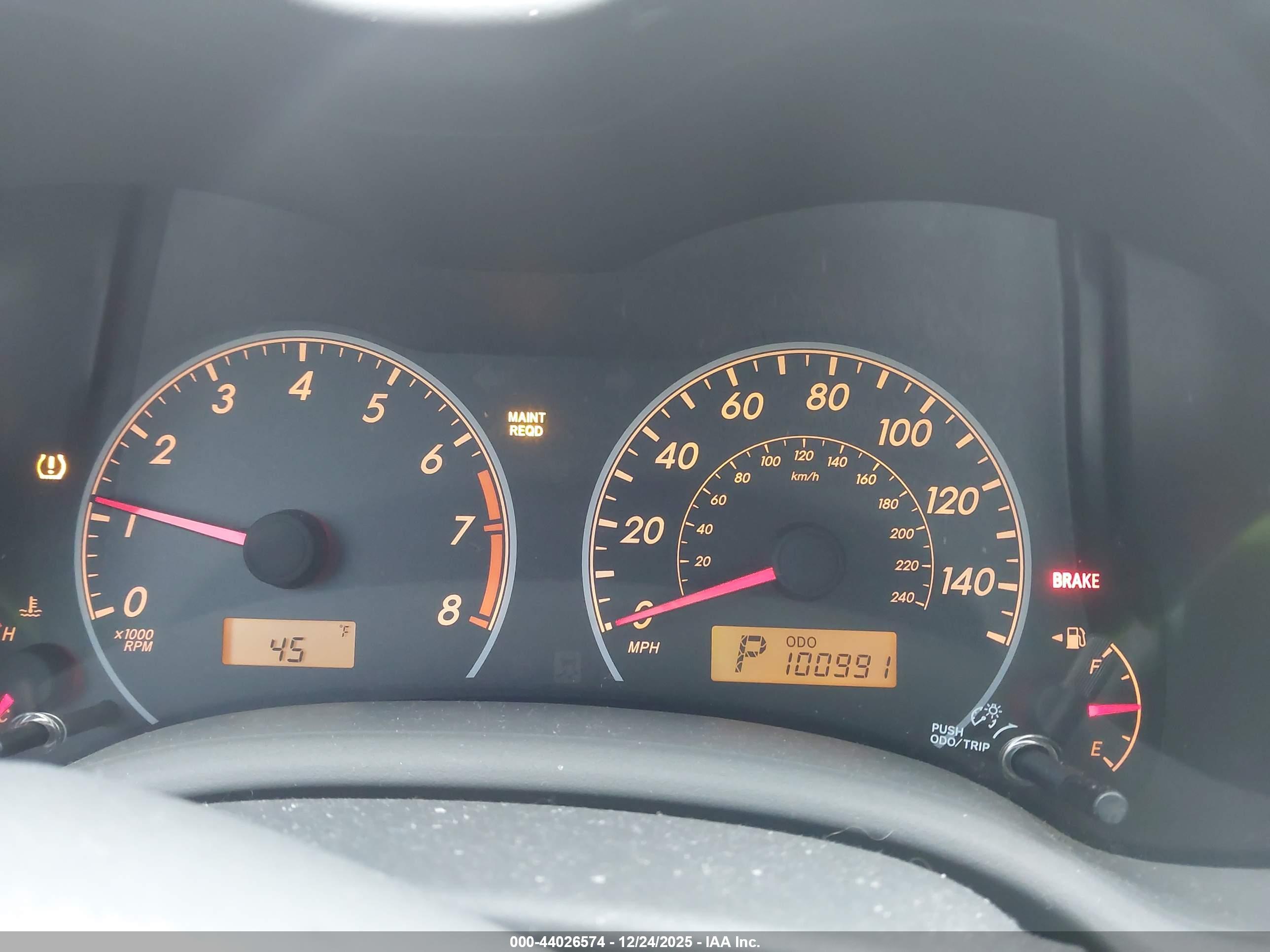 TOYOTA COROLLA image 7