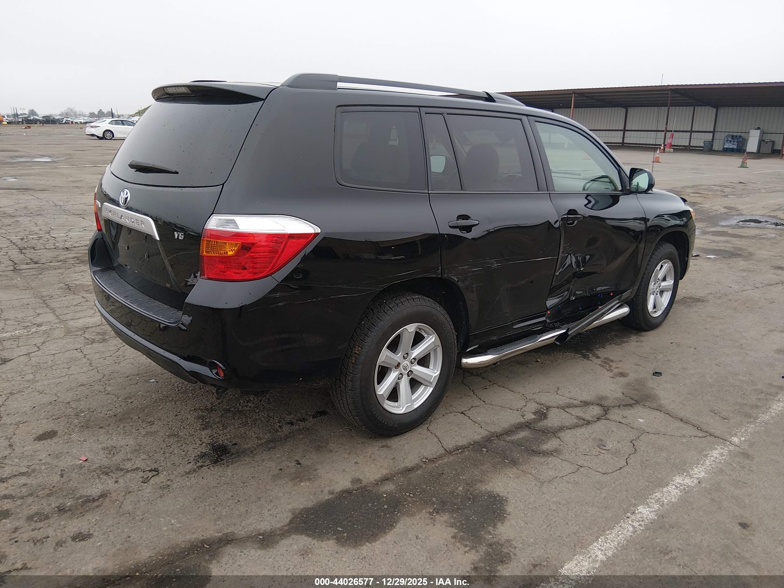 TOYOTA HIGHLANDER image 4