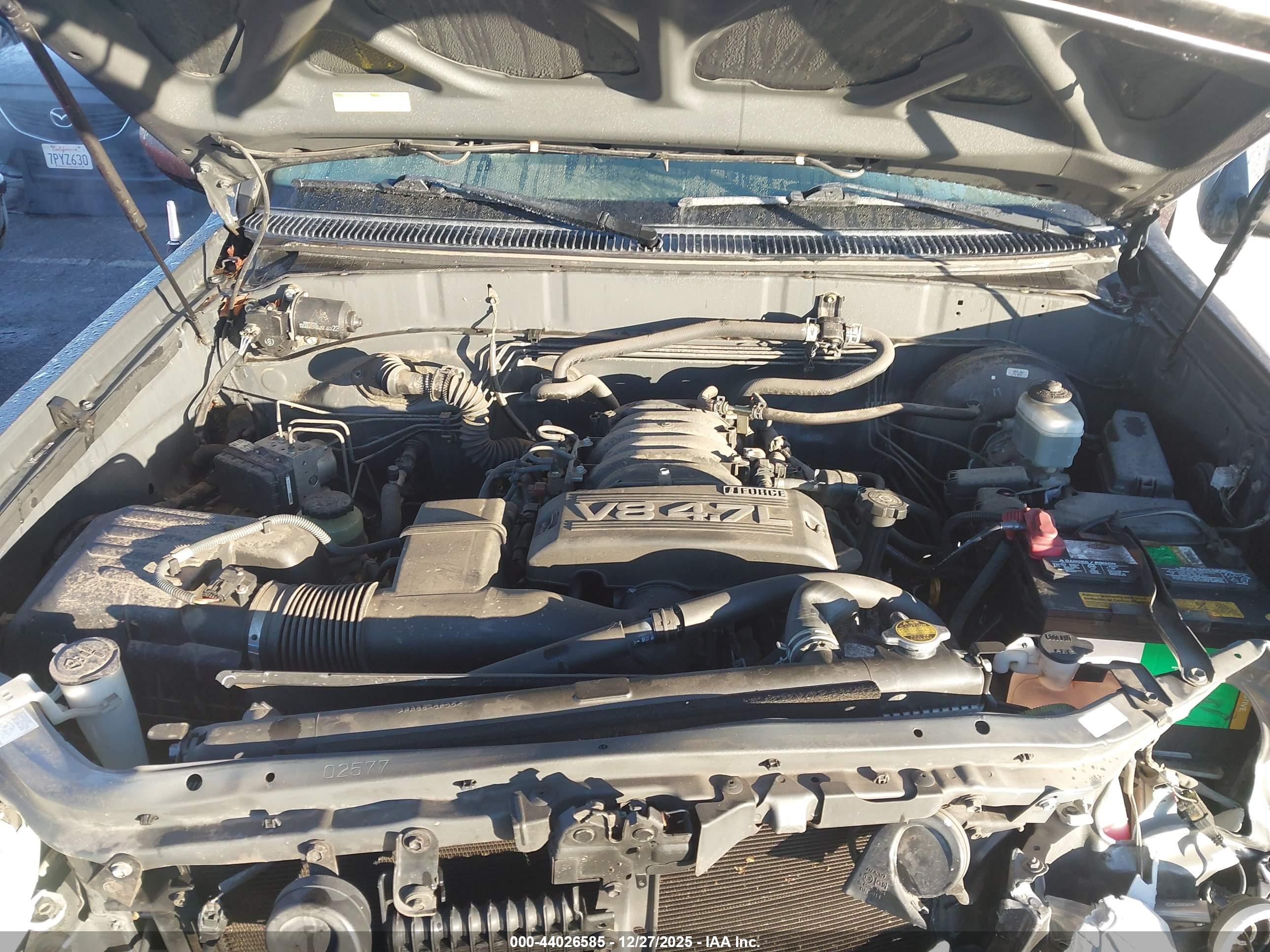 TOYOTA TUNDRA image 10