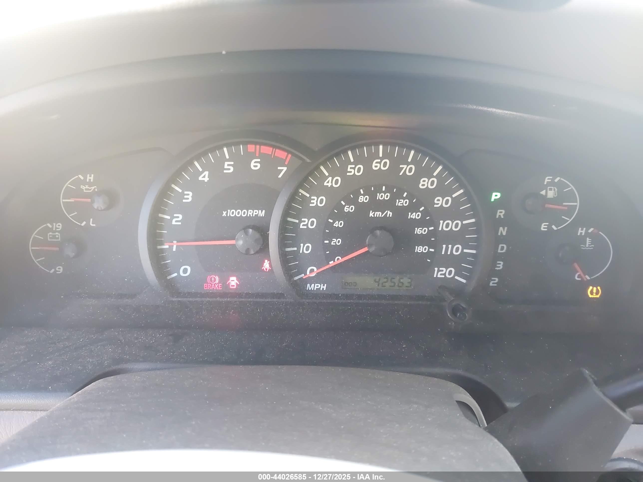 TOYOTA TUNDRA image 7
