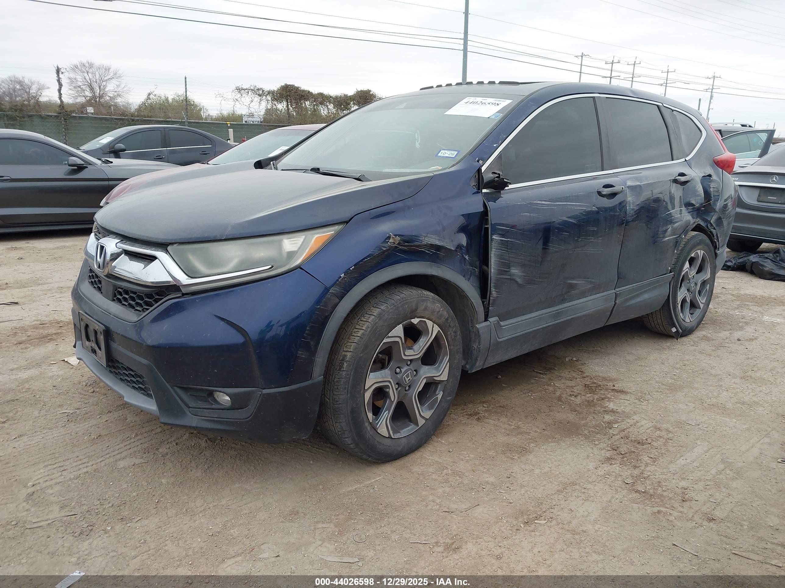 HONDA CR-V image 2
