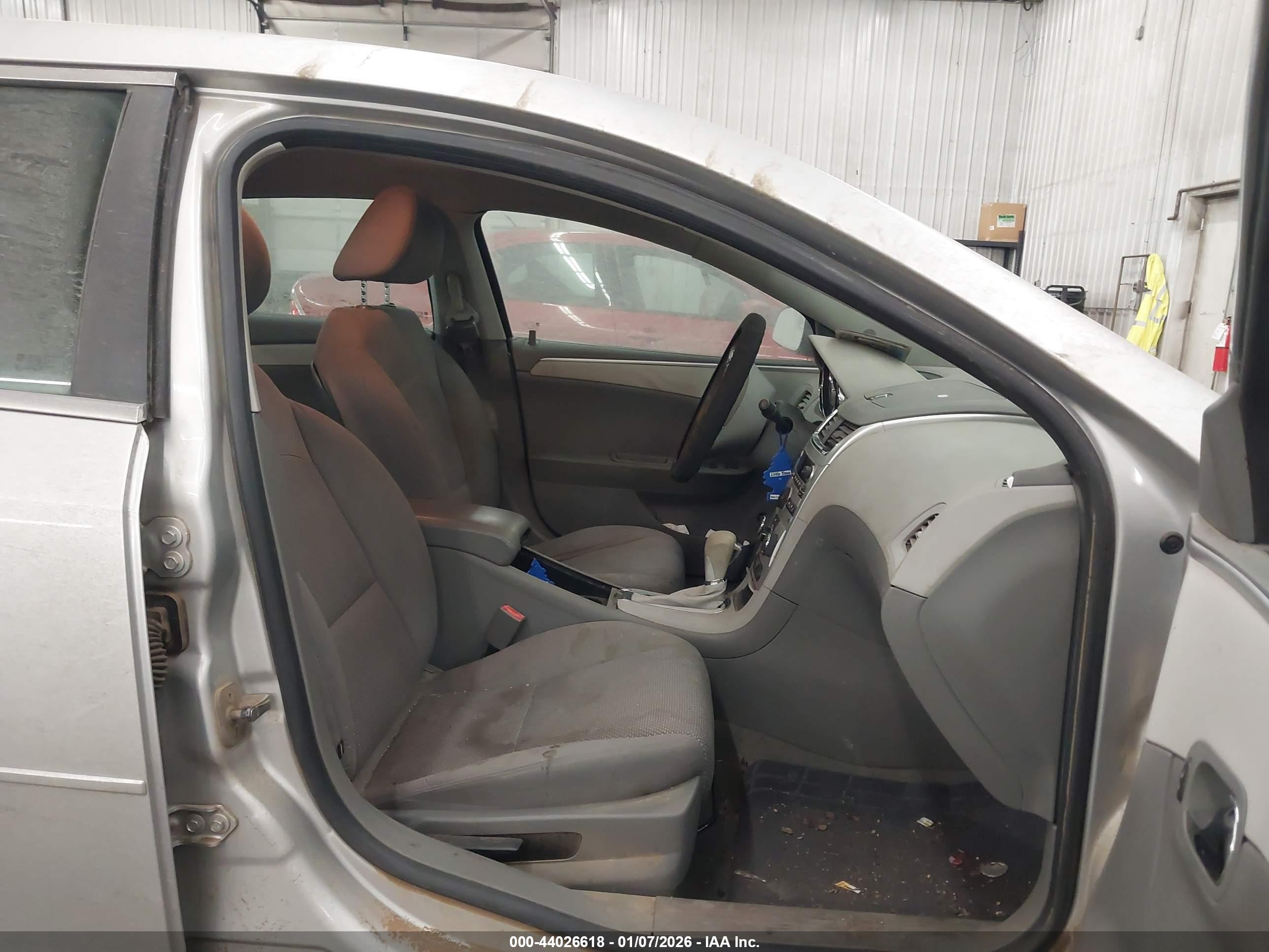 CHEVROLET MALIBU image 5