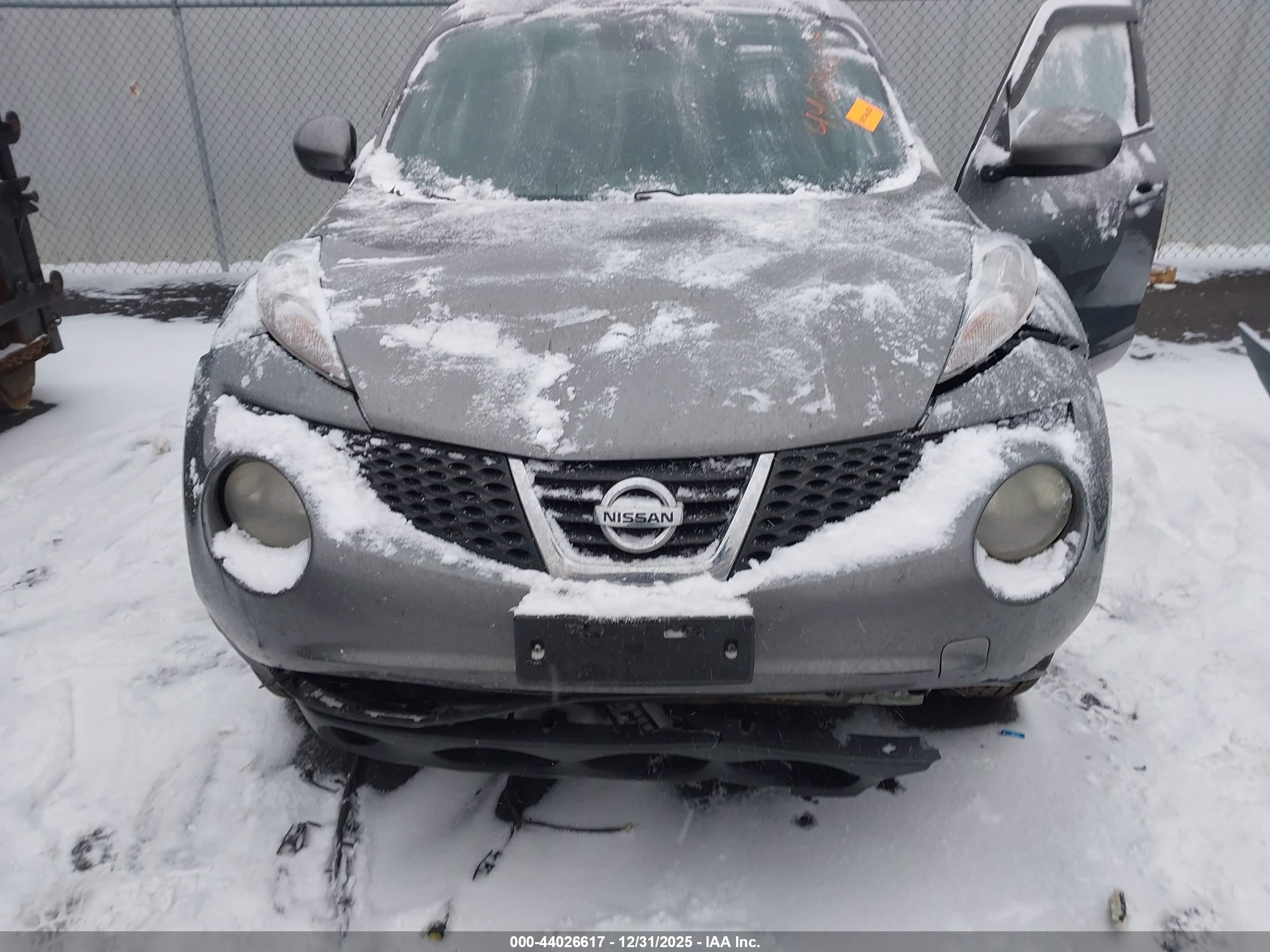 NISSAN JUKE image 6