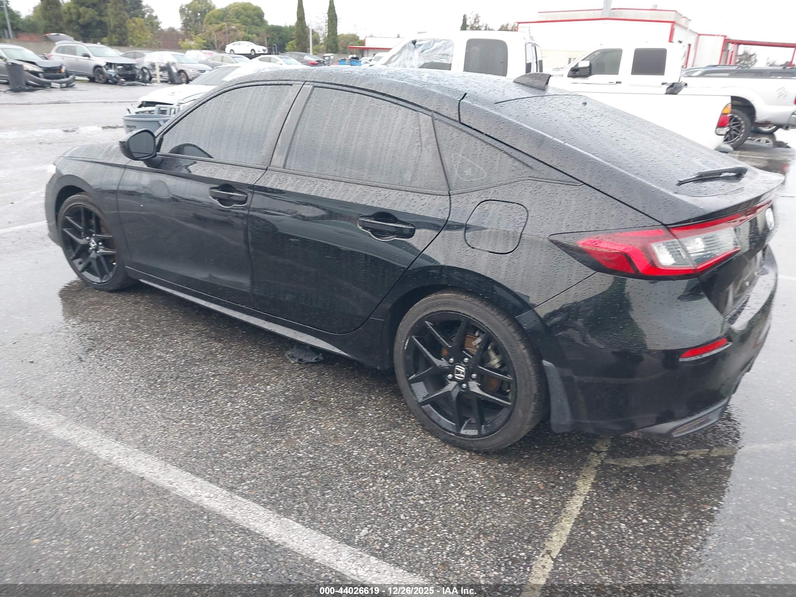 HONDA CIVIC image 3