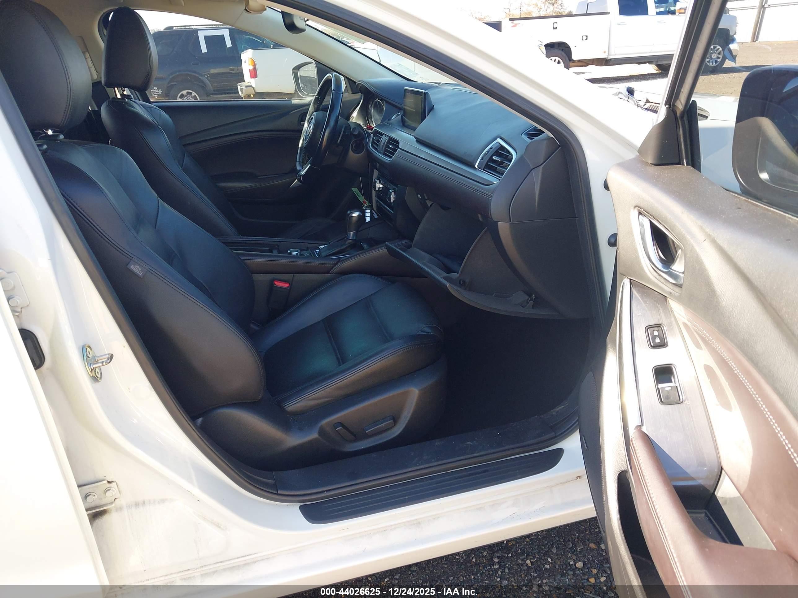 MAZDA MAZDA6 image 5