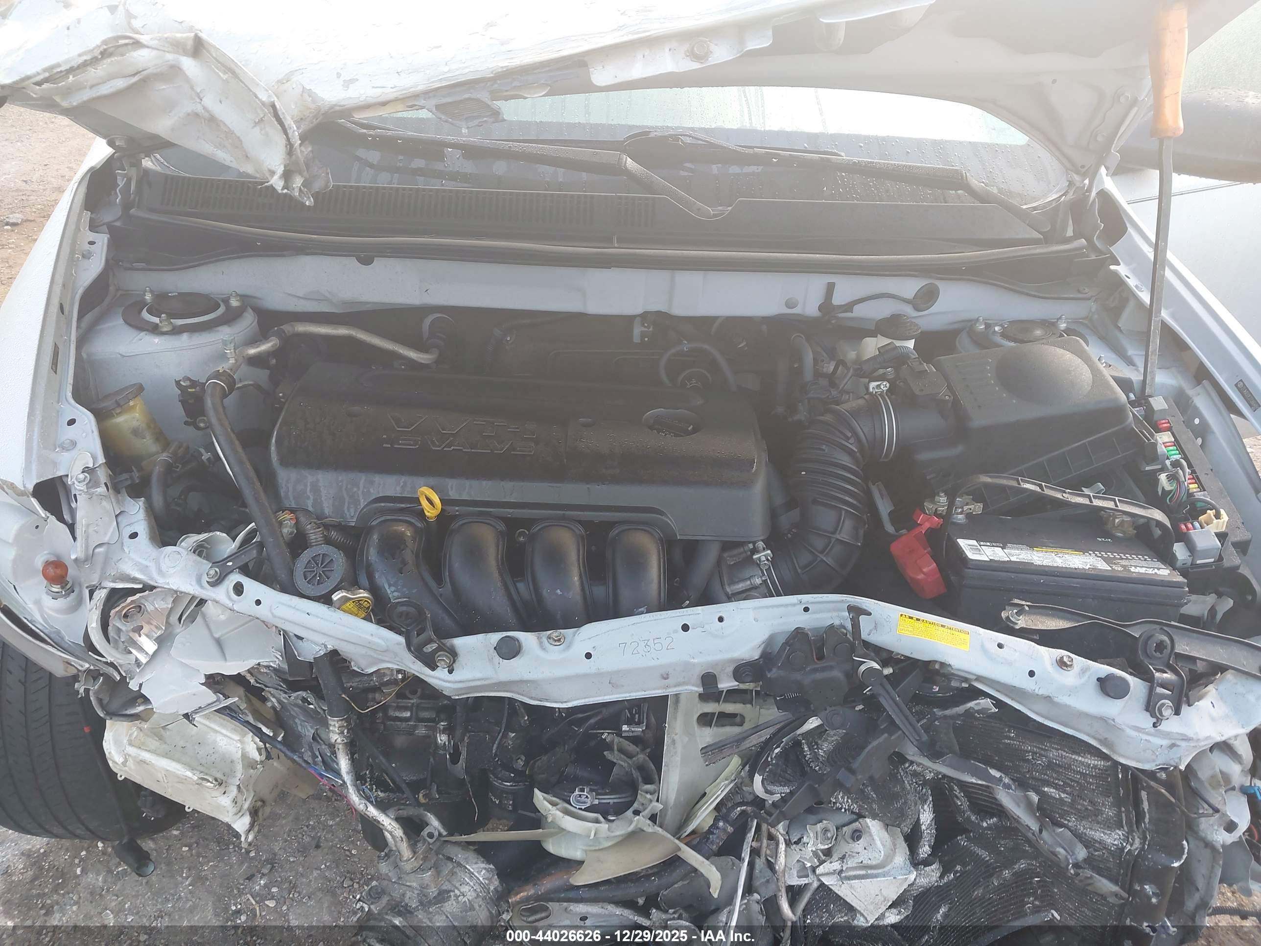 TOYOTA MATRIX image 10