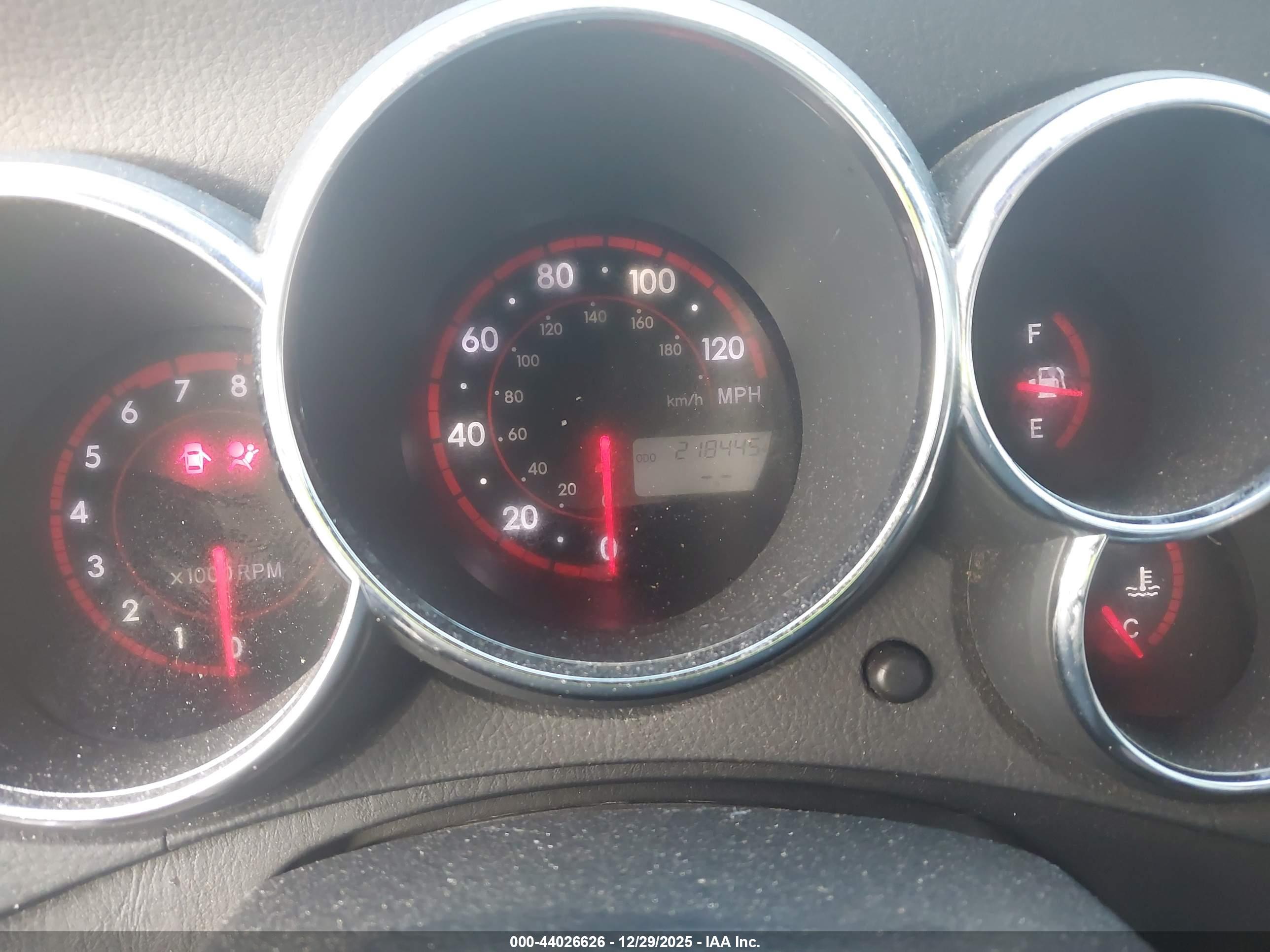 TOYOTA MATRIX image 7