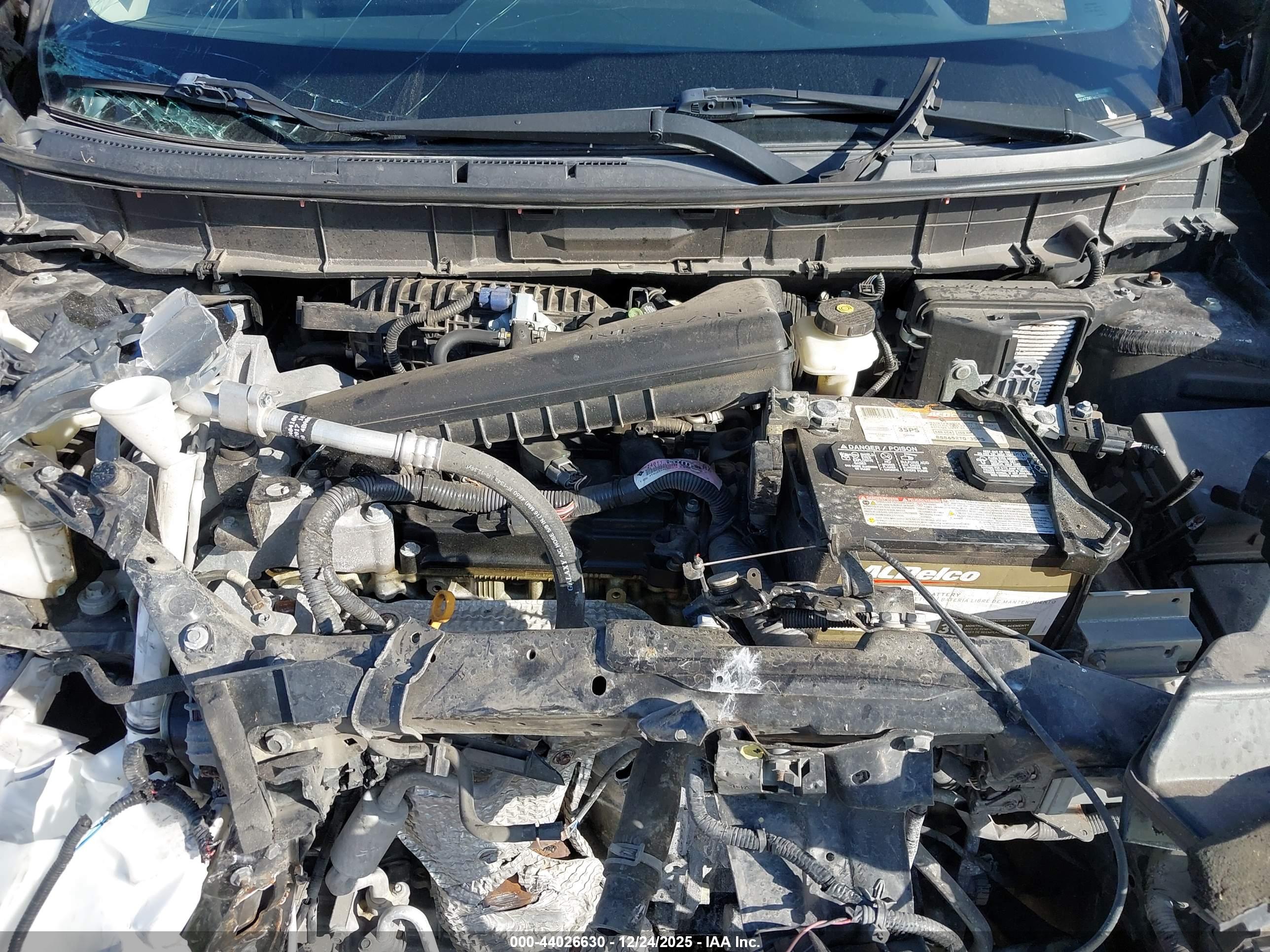 NISSAN ROGUE image 10