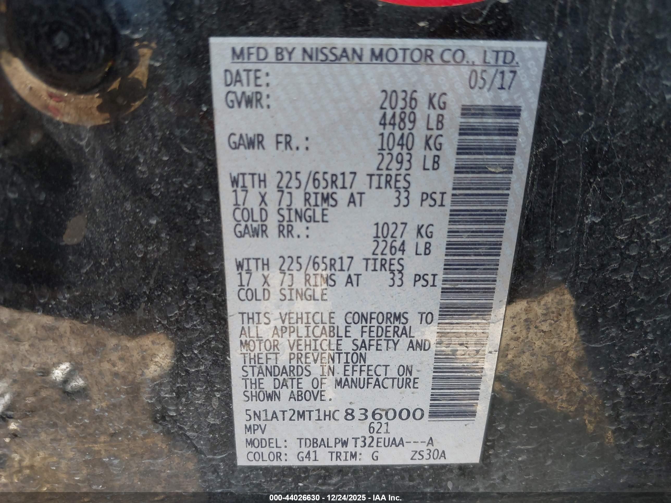 NISSAN ROGUE image 9