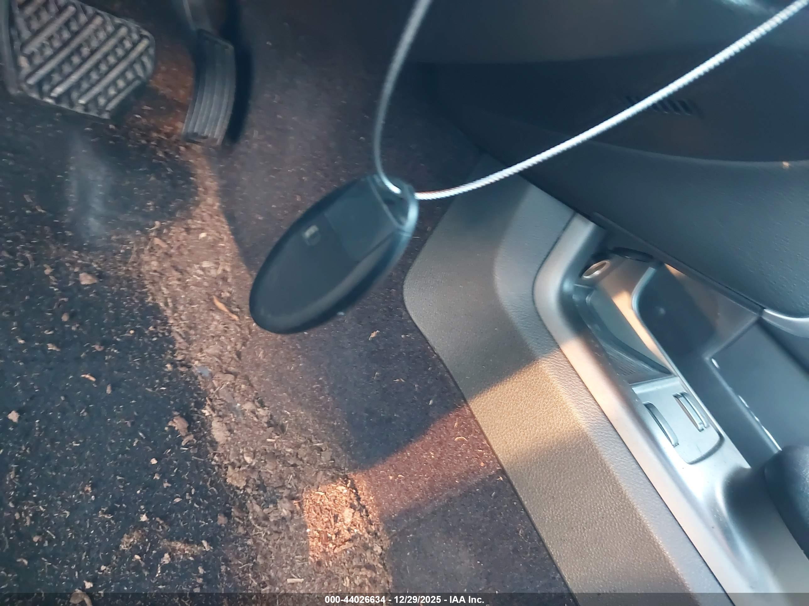NISSAN MURANO image 11