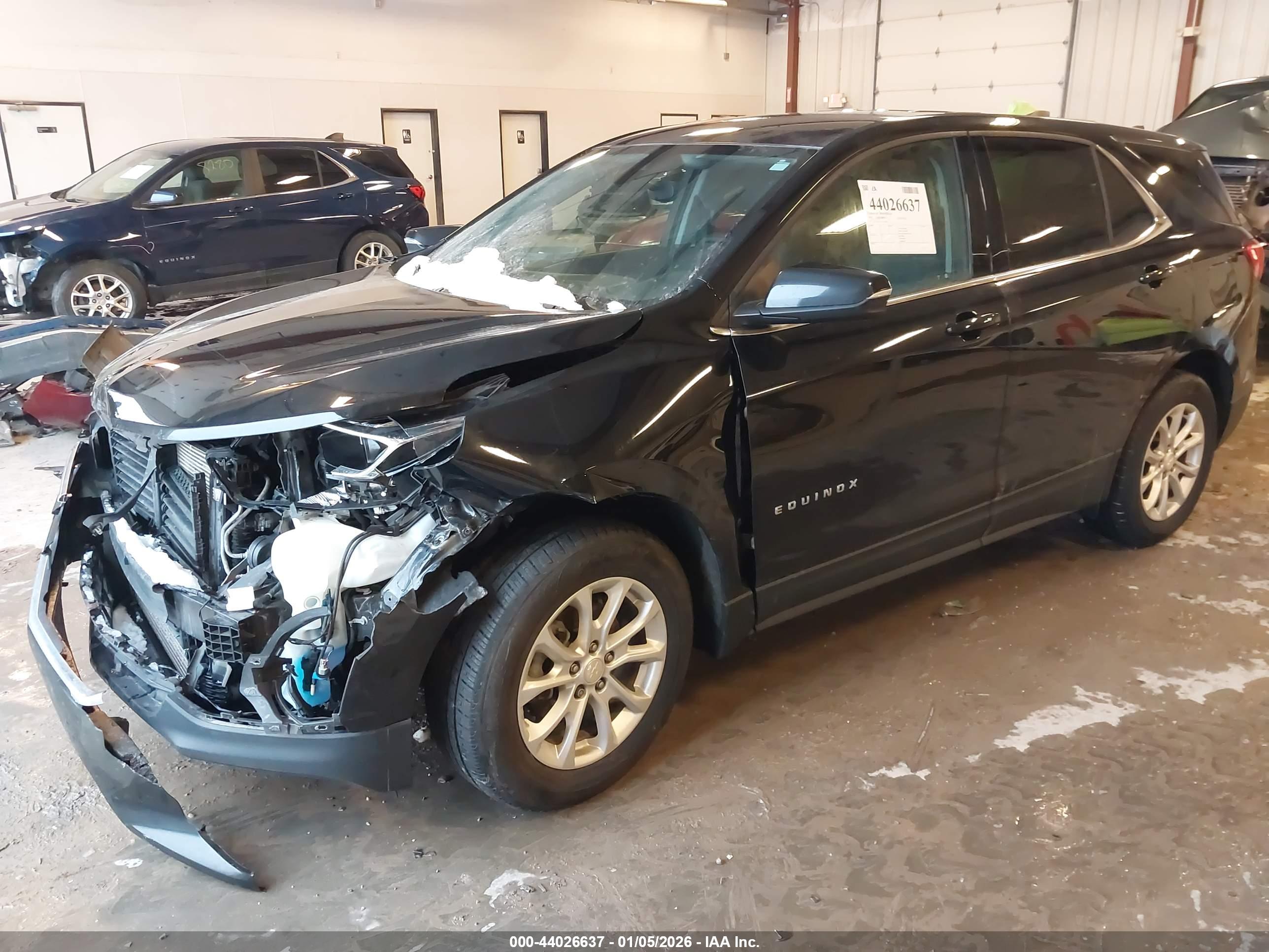 CHEVROLET EQUINOX image 2
