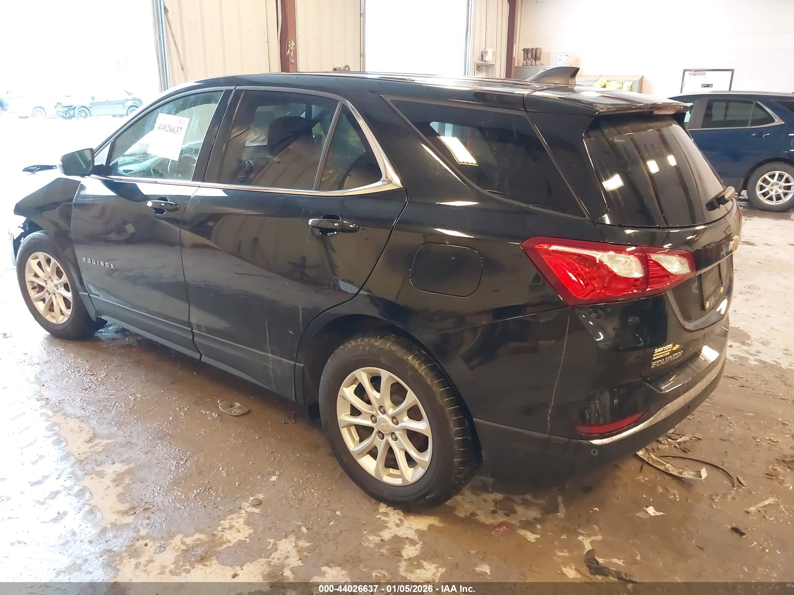 CHEVROLET EQUINOX image 3