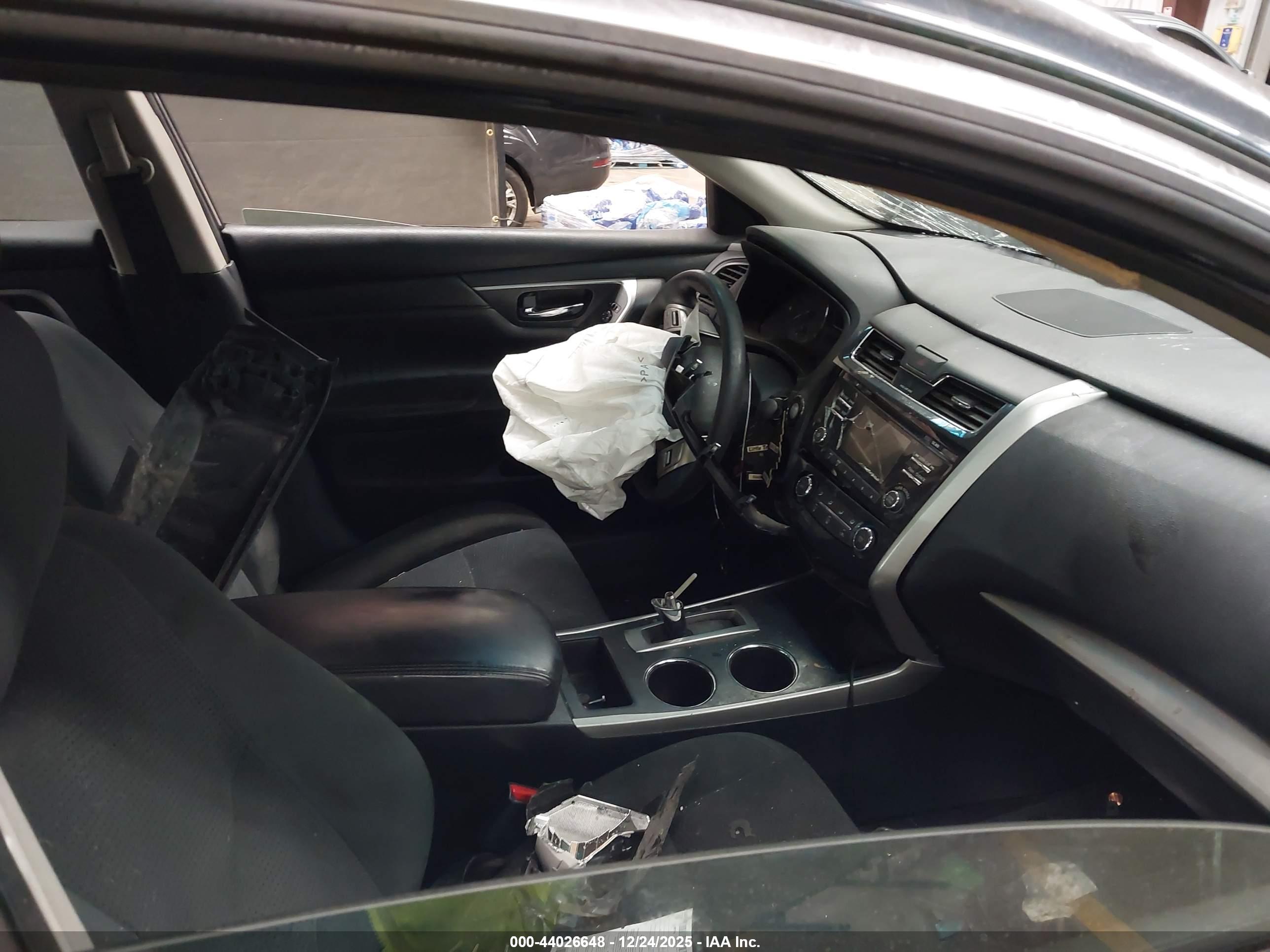 NISSAN ALTIMA image 5