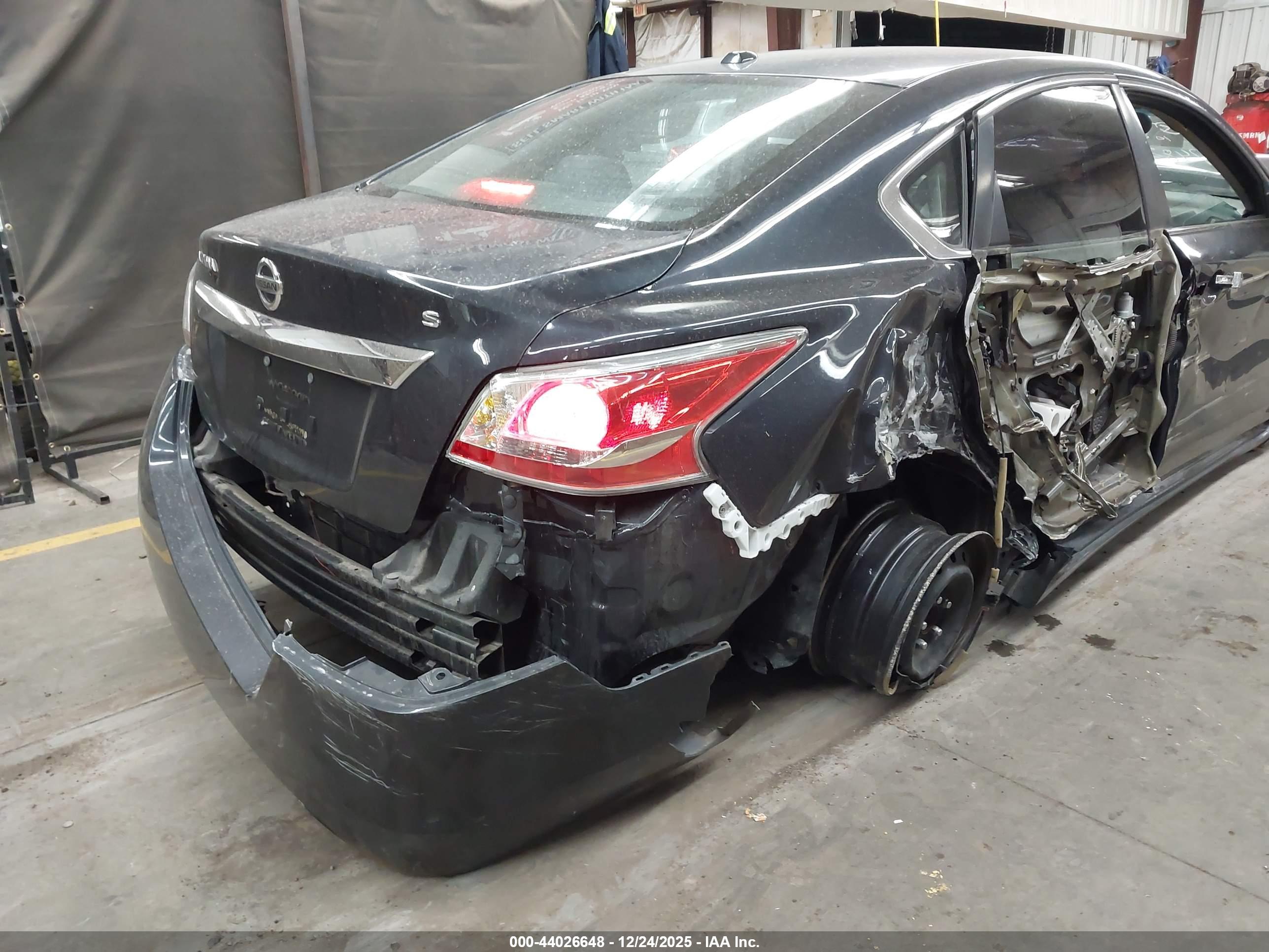 NISSAN ALTIMA image 6