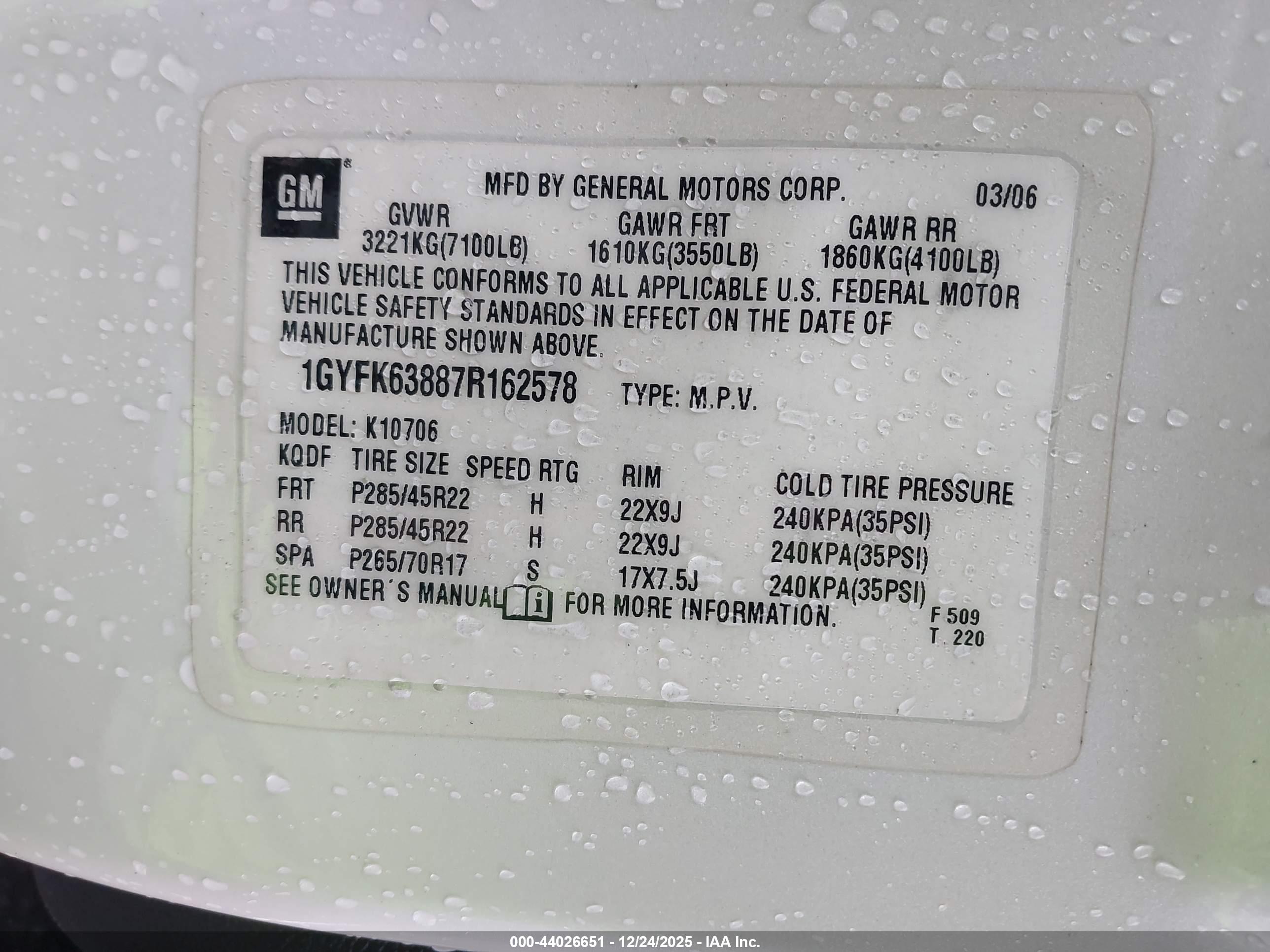 CADILLAC ESCALADE image 9