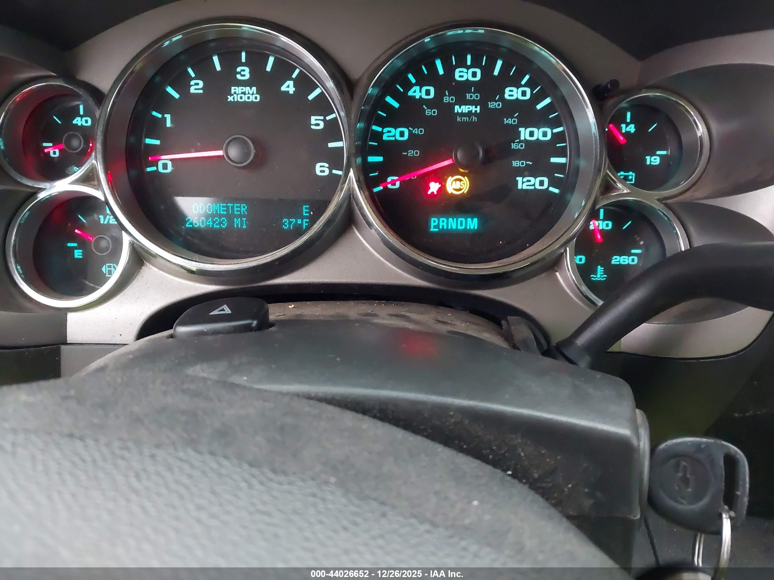 CHEVROLET SILVERADO image 7