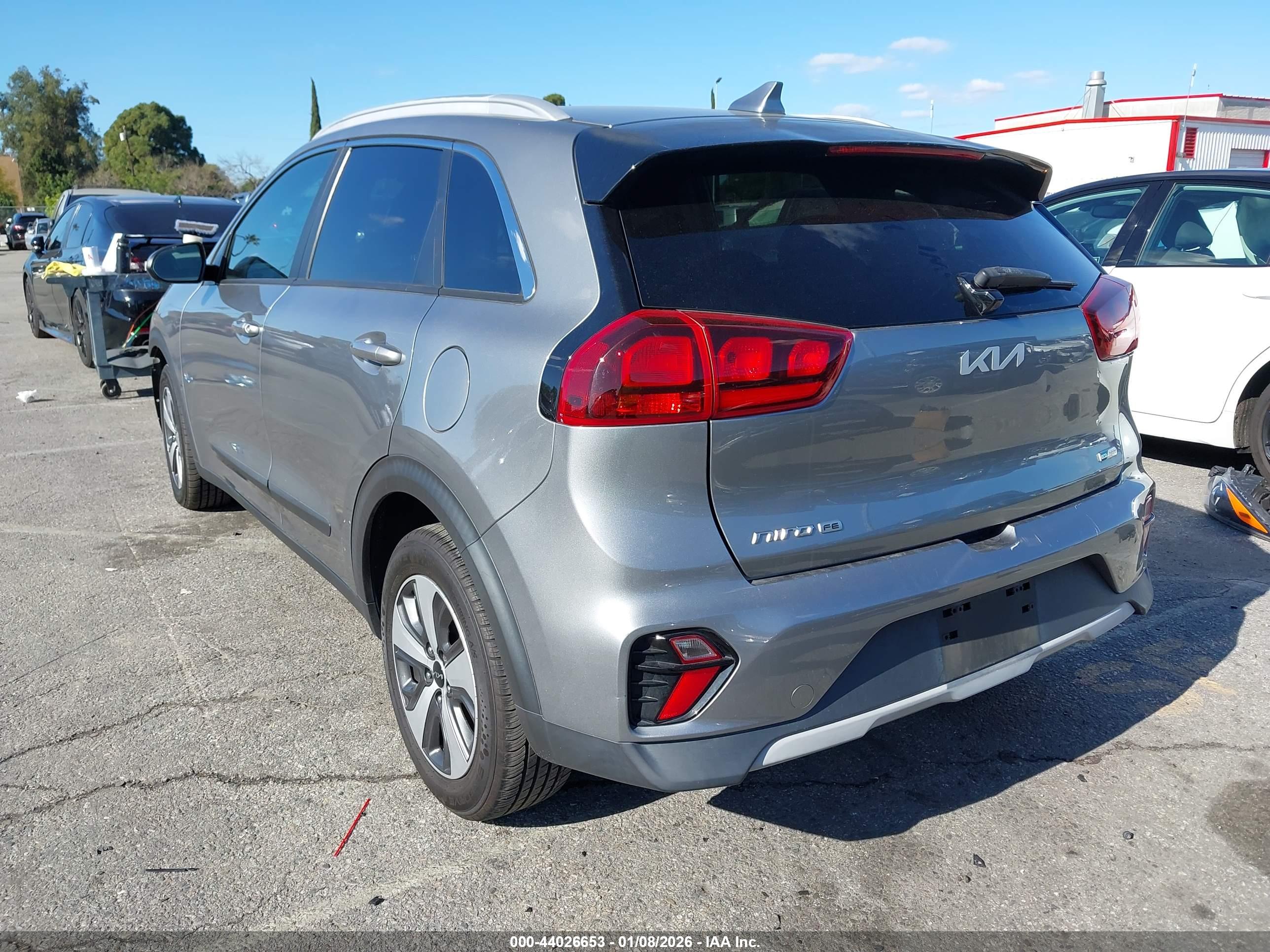 KIA NIRO image 3