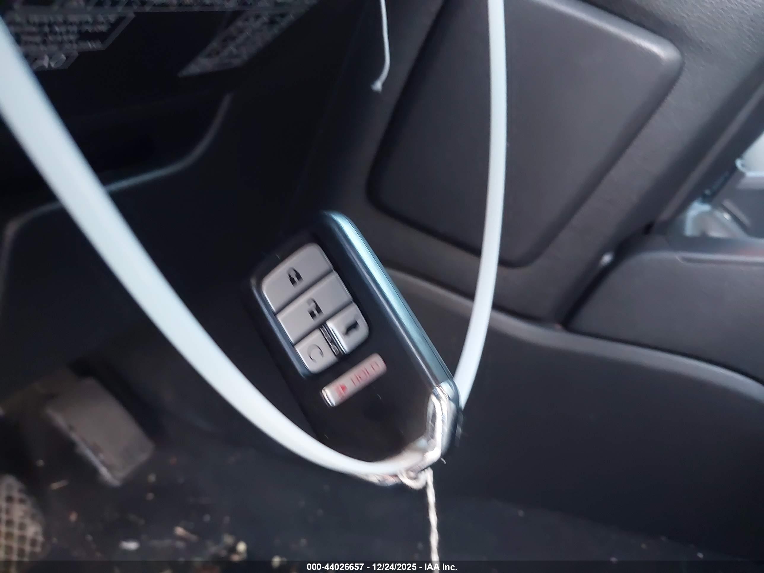 HONDA CR-V image 11