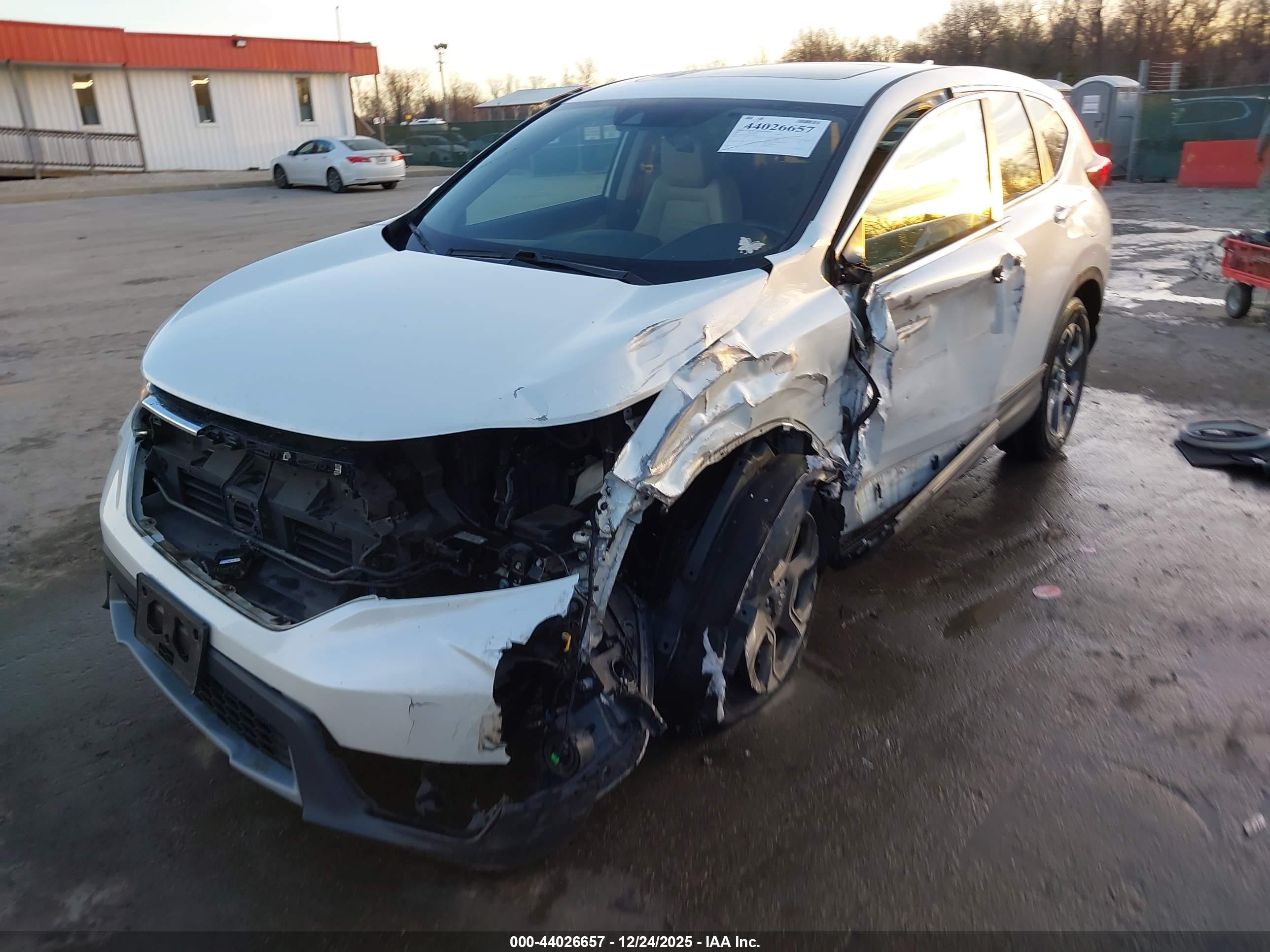 HONDA CR-V image 2