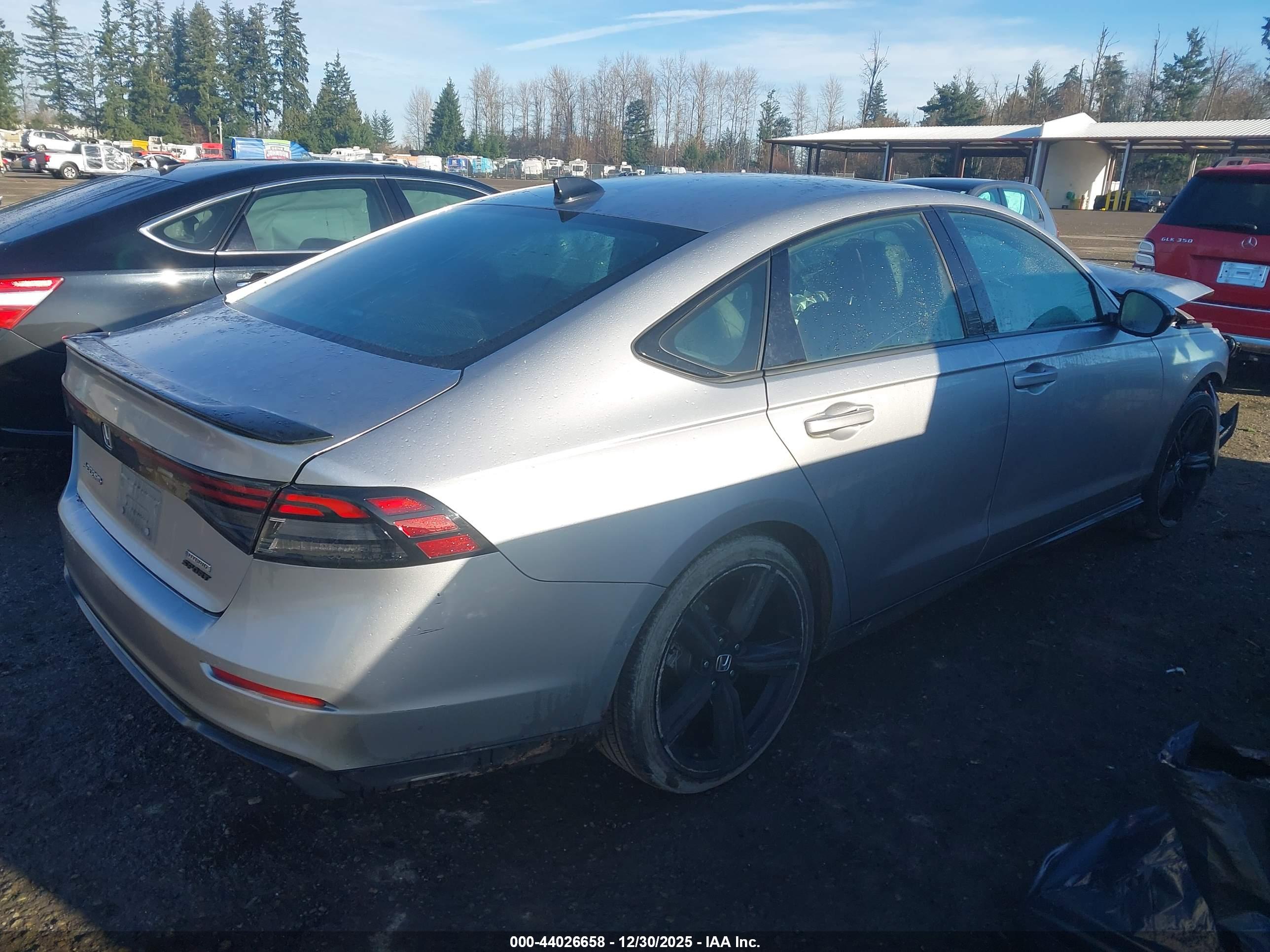 HONDA ACCORD image 4