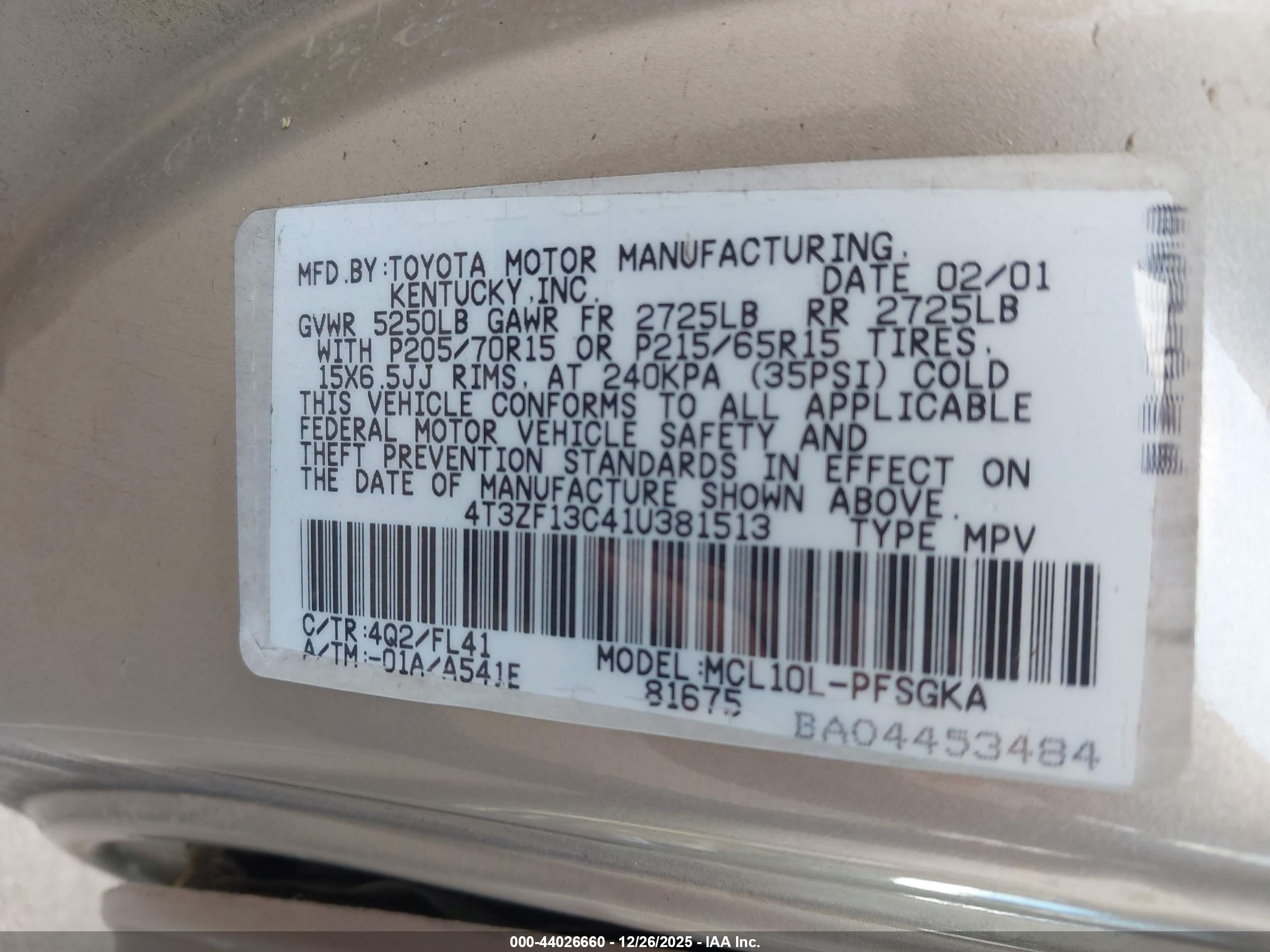 TOYOTA SIENNA image 9