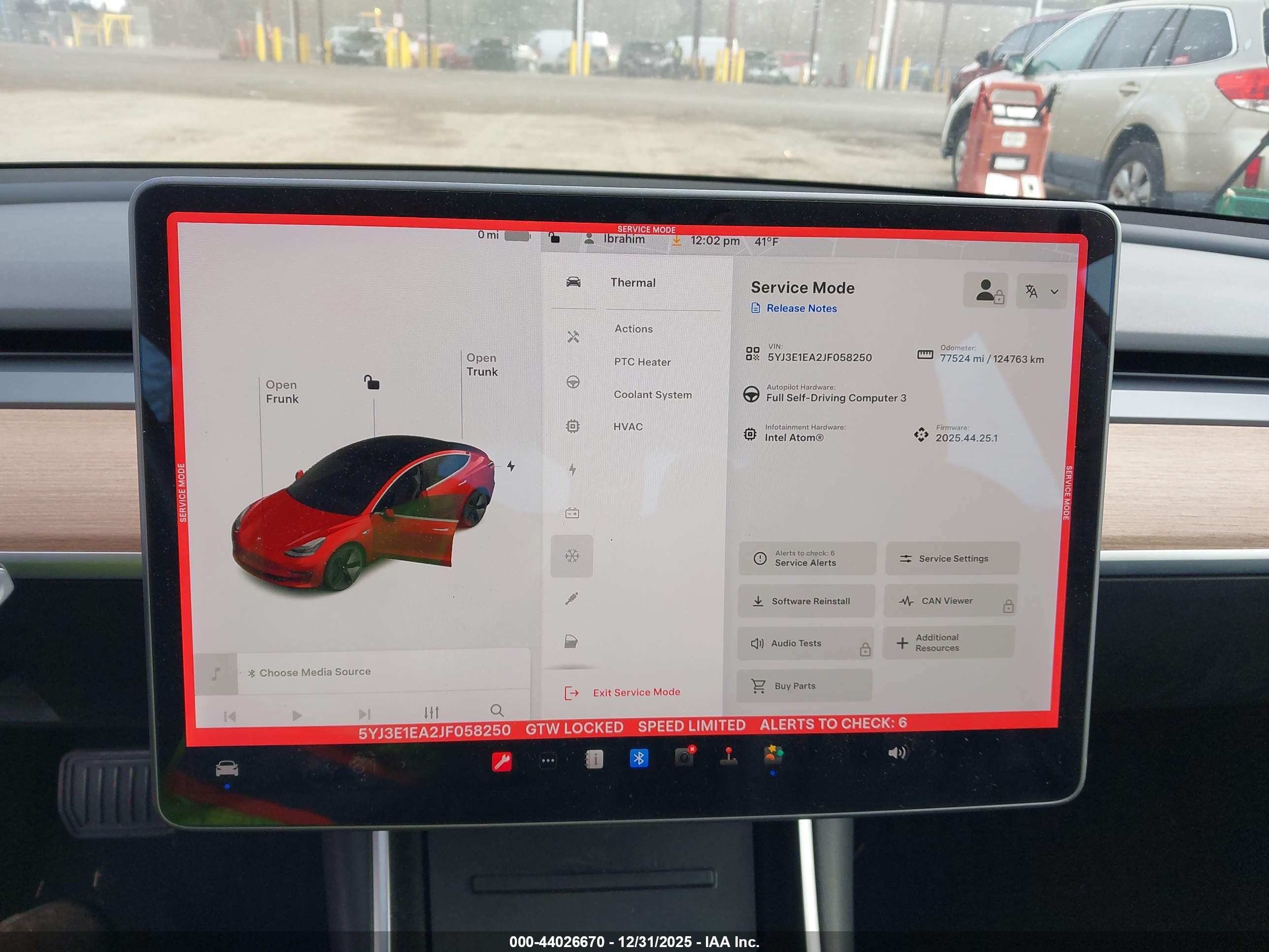 TESLA MODEL image 7