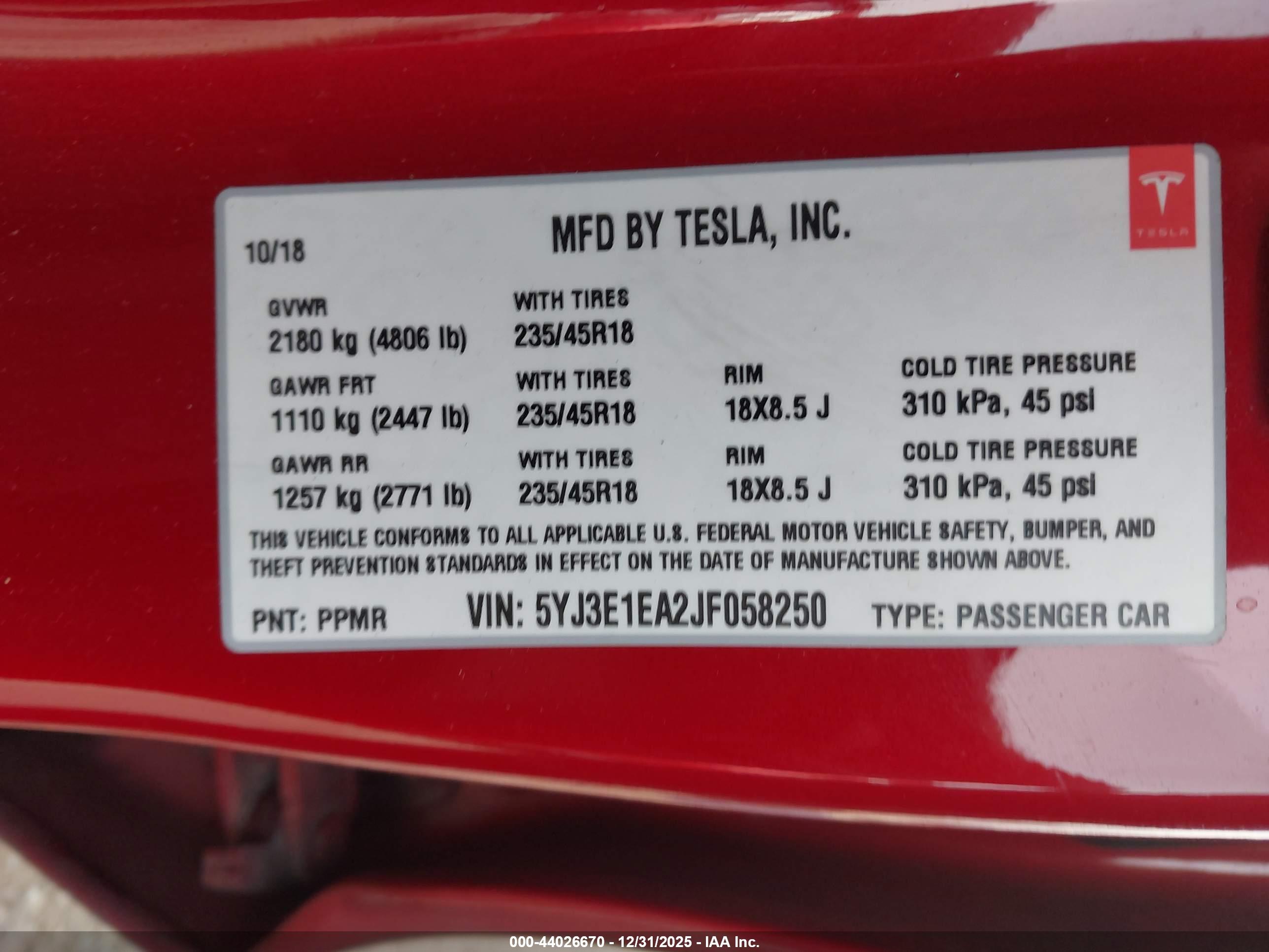 TESLA MODEL image 9