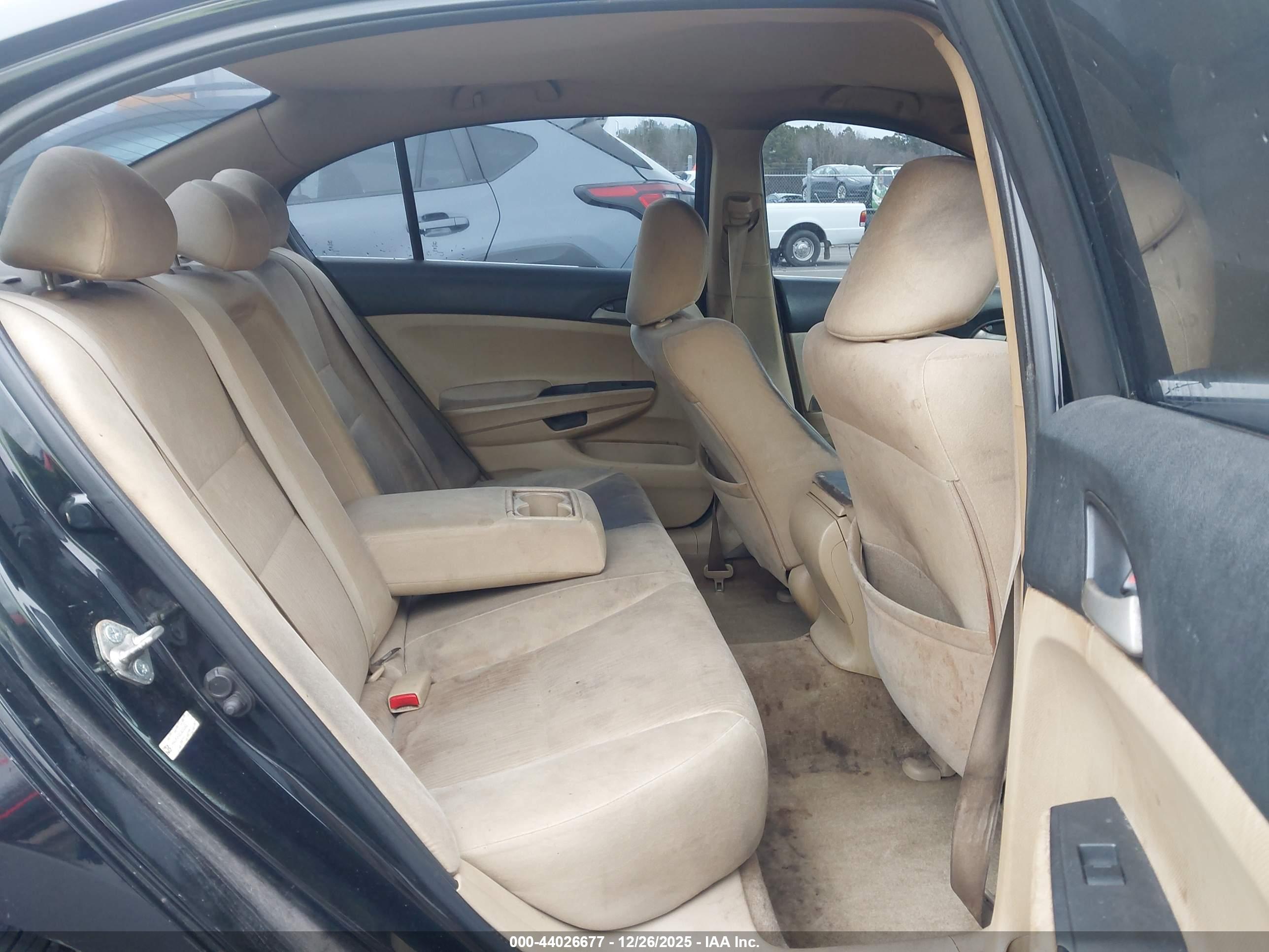HONDA ACCORD image 8