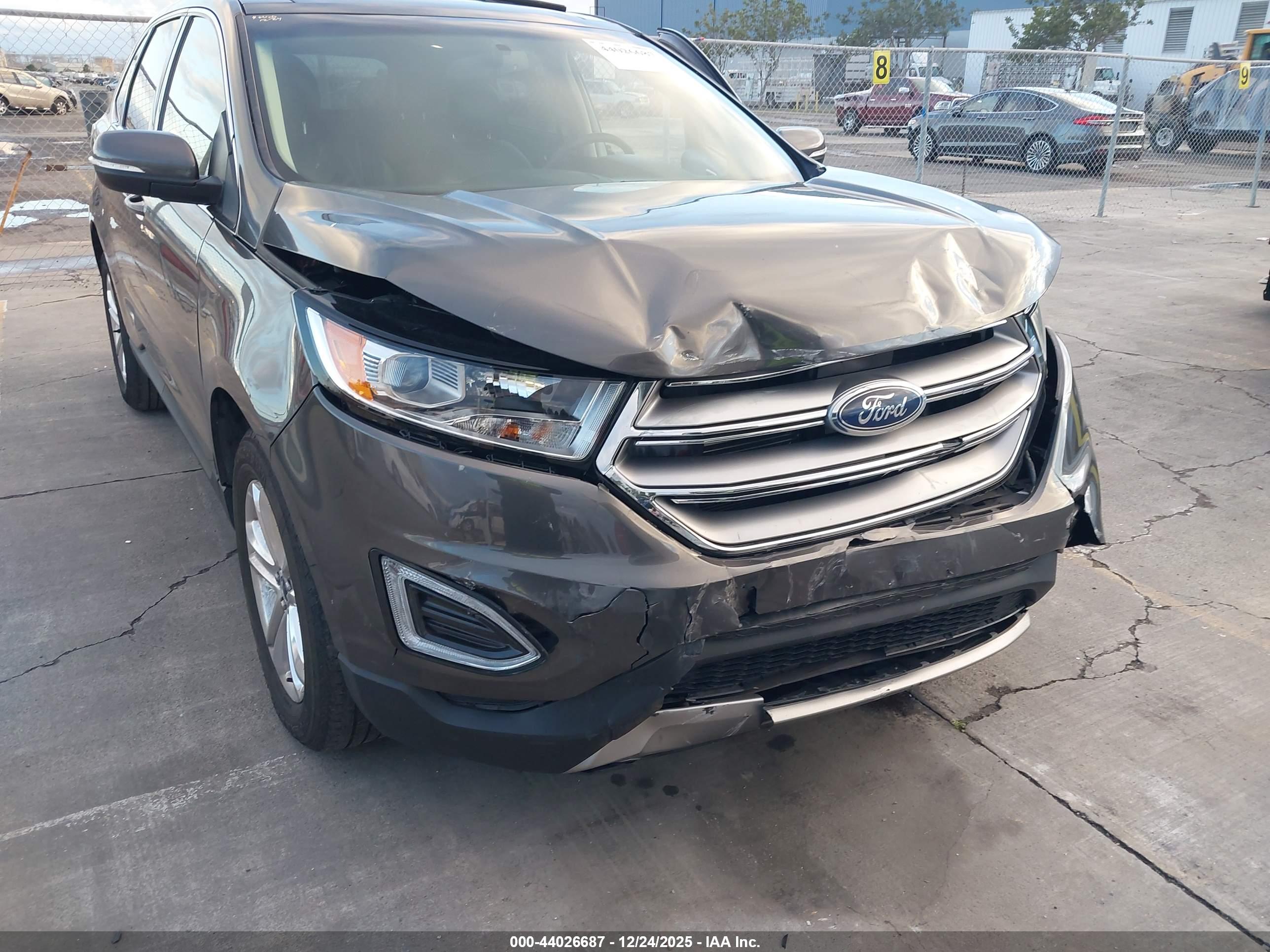 FORD EDGE image 6