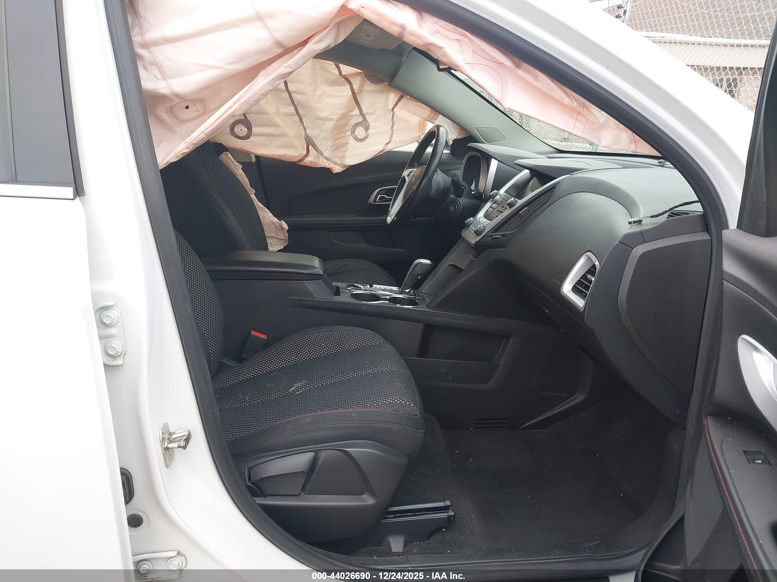 CHEVROLET EQUINOX image 5