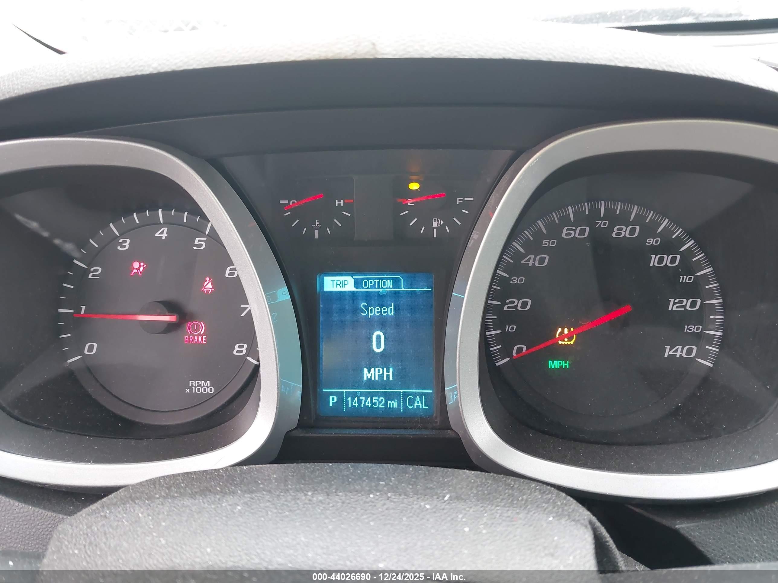 CHEVROLET EQUINOX image 7