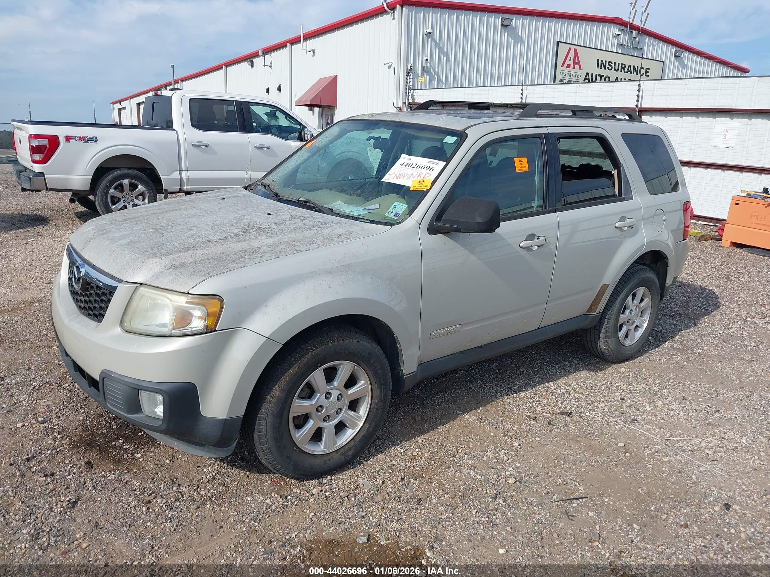 MAZDA TRIBUTE image 2