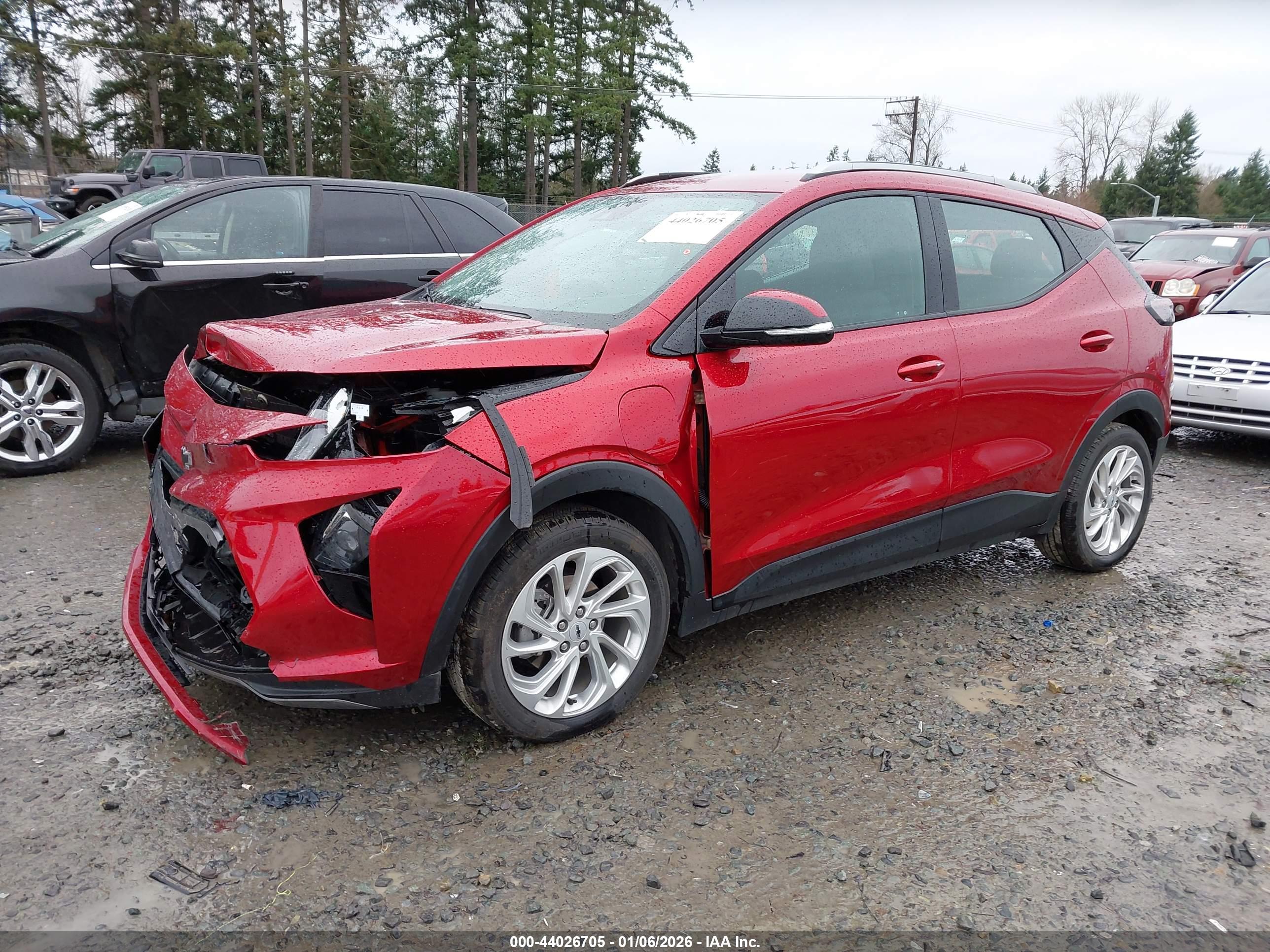 CHEVROLET BOLT image 2