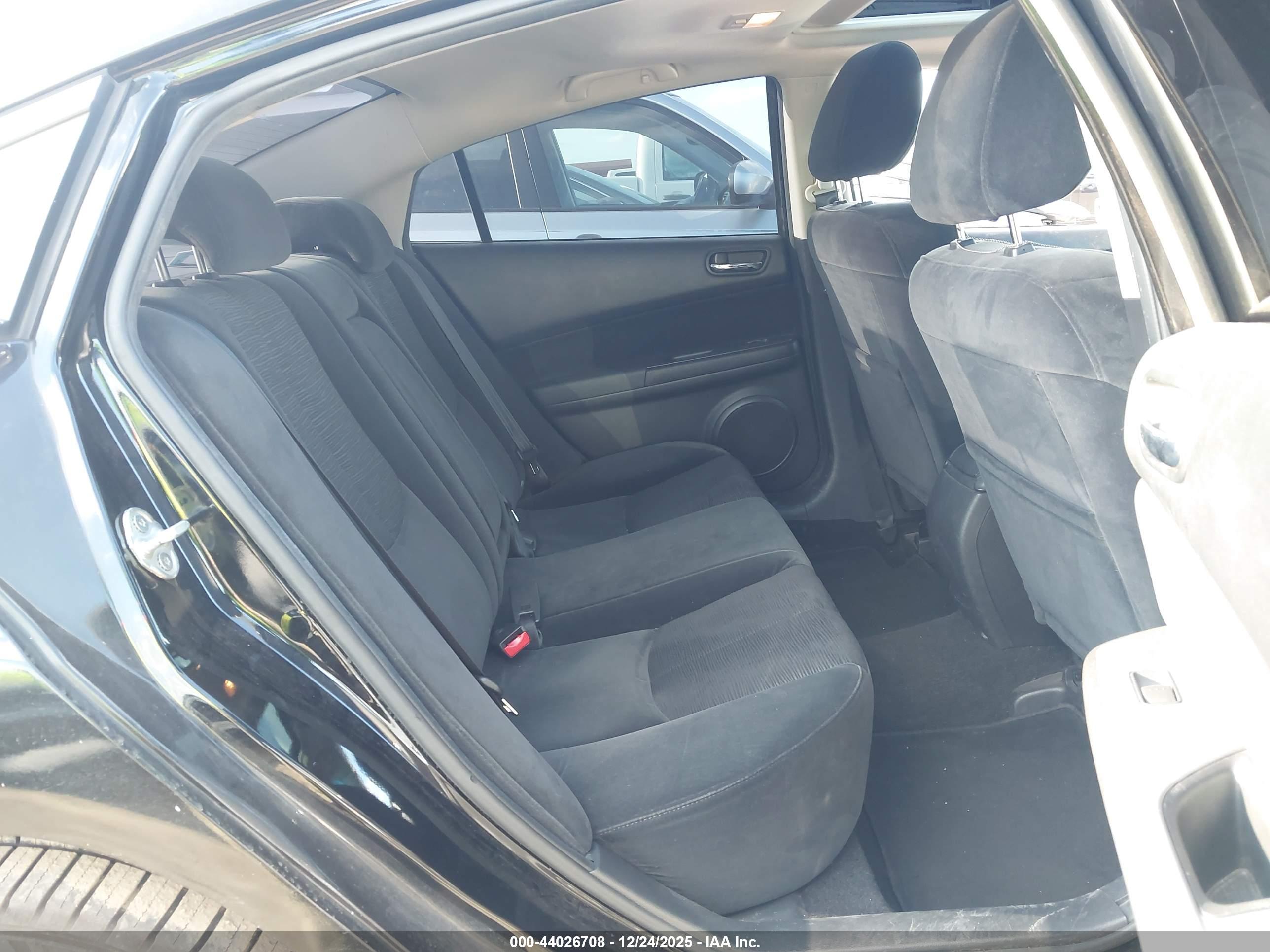 MAZDA MAZDA6 image 8