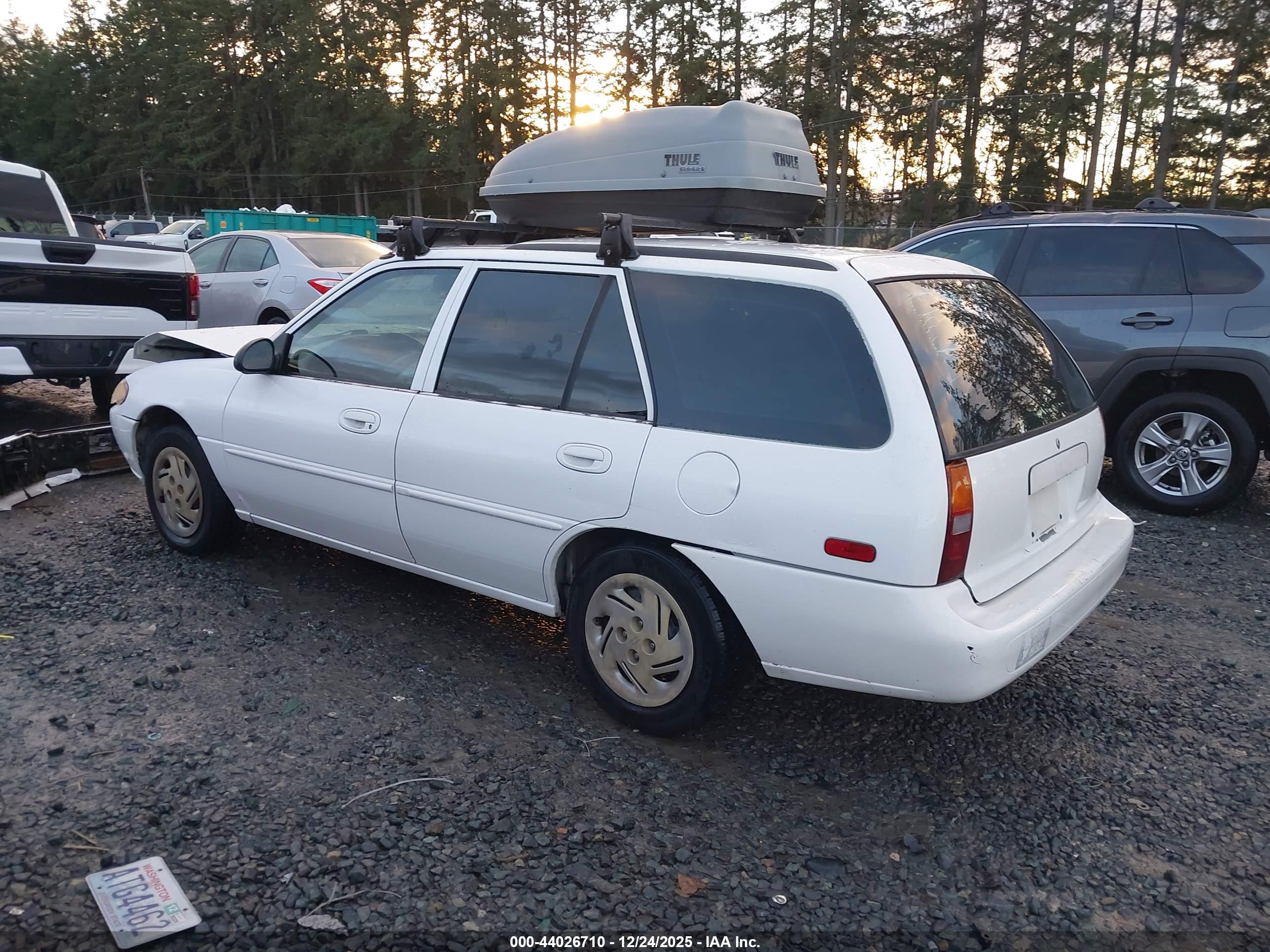 FORD ESCORT image 3