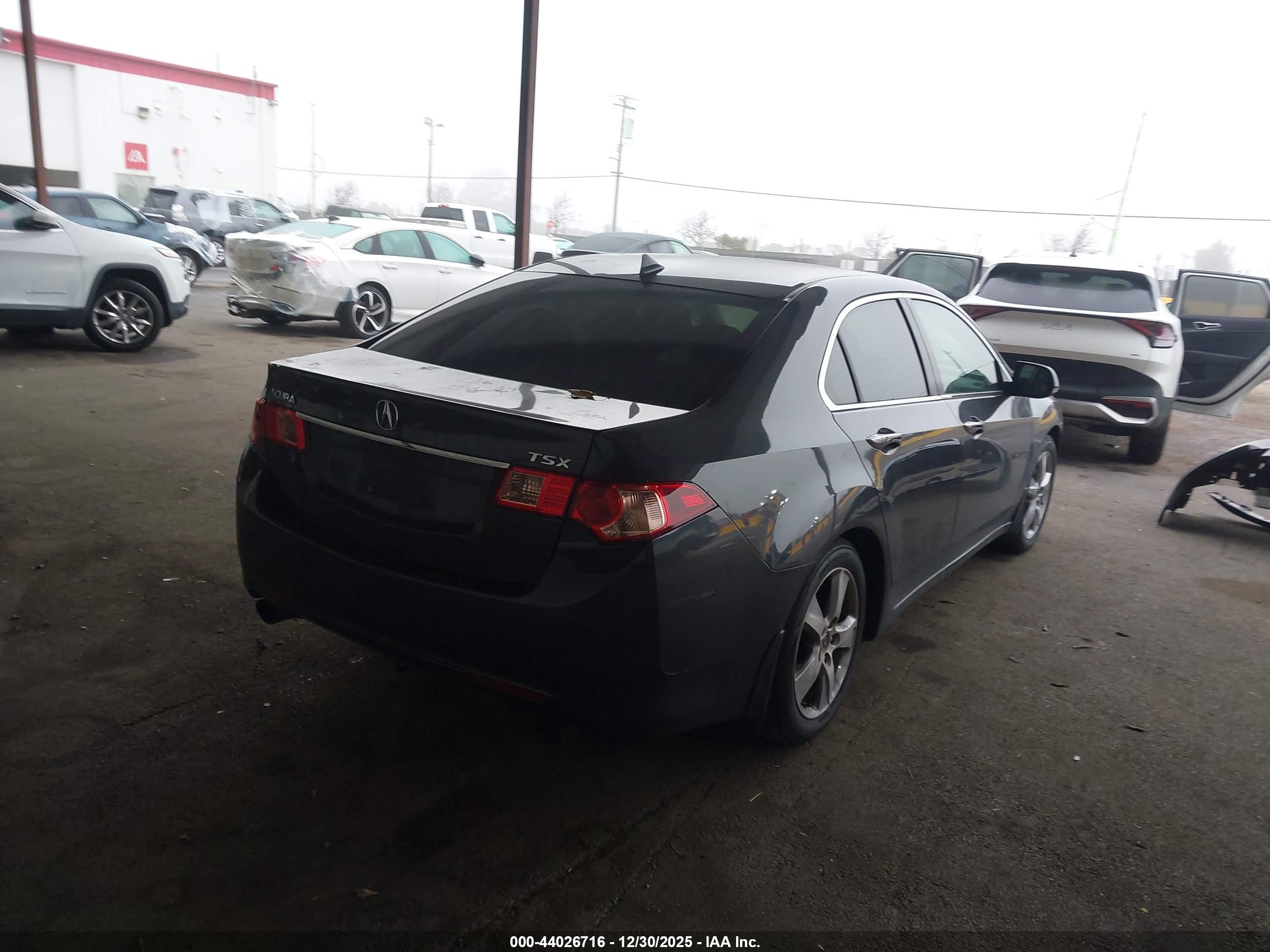 ACURA TSX image 4