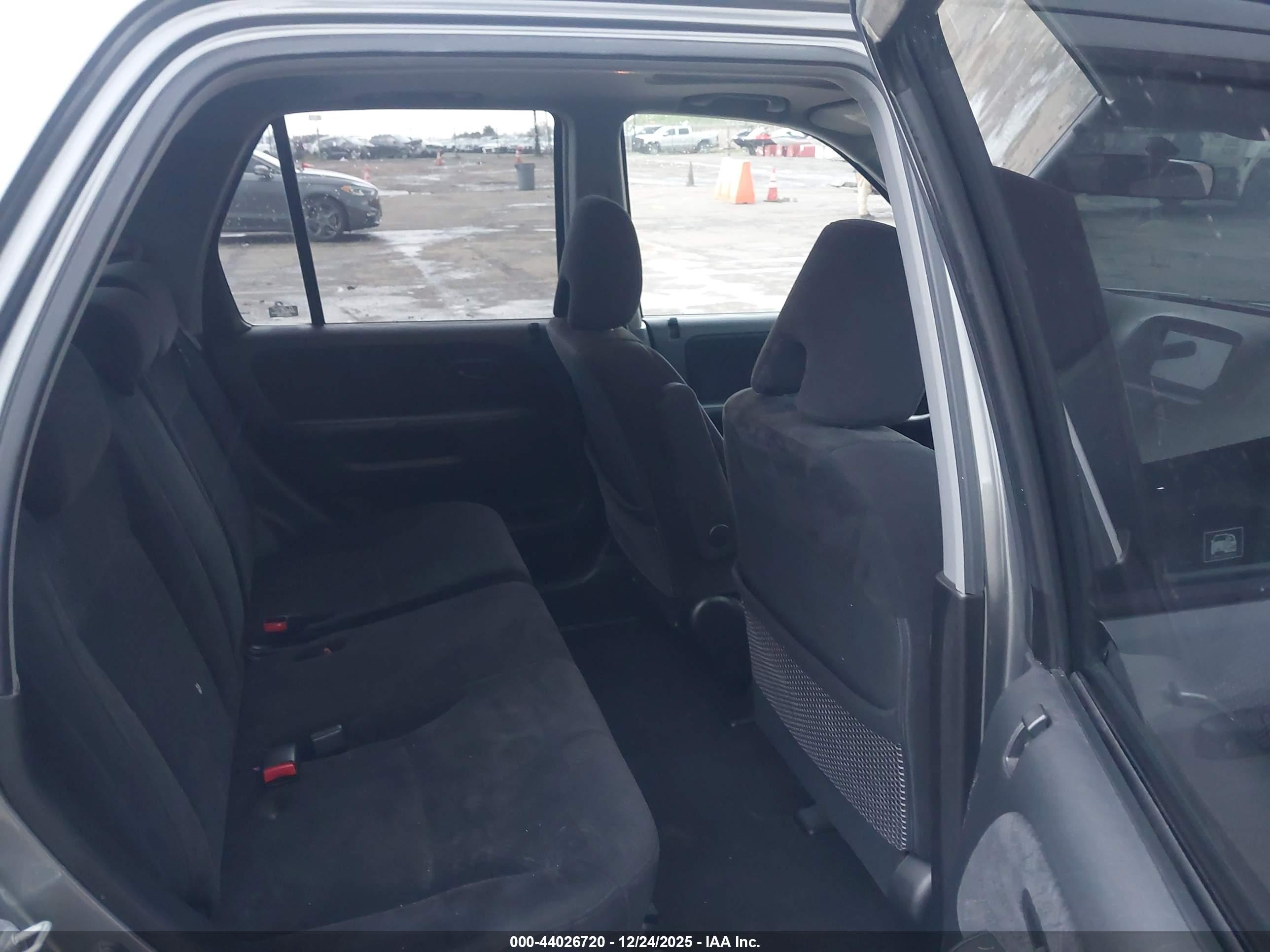 HONDA CR-V image 8