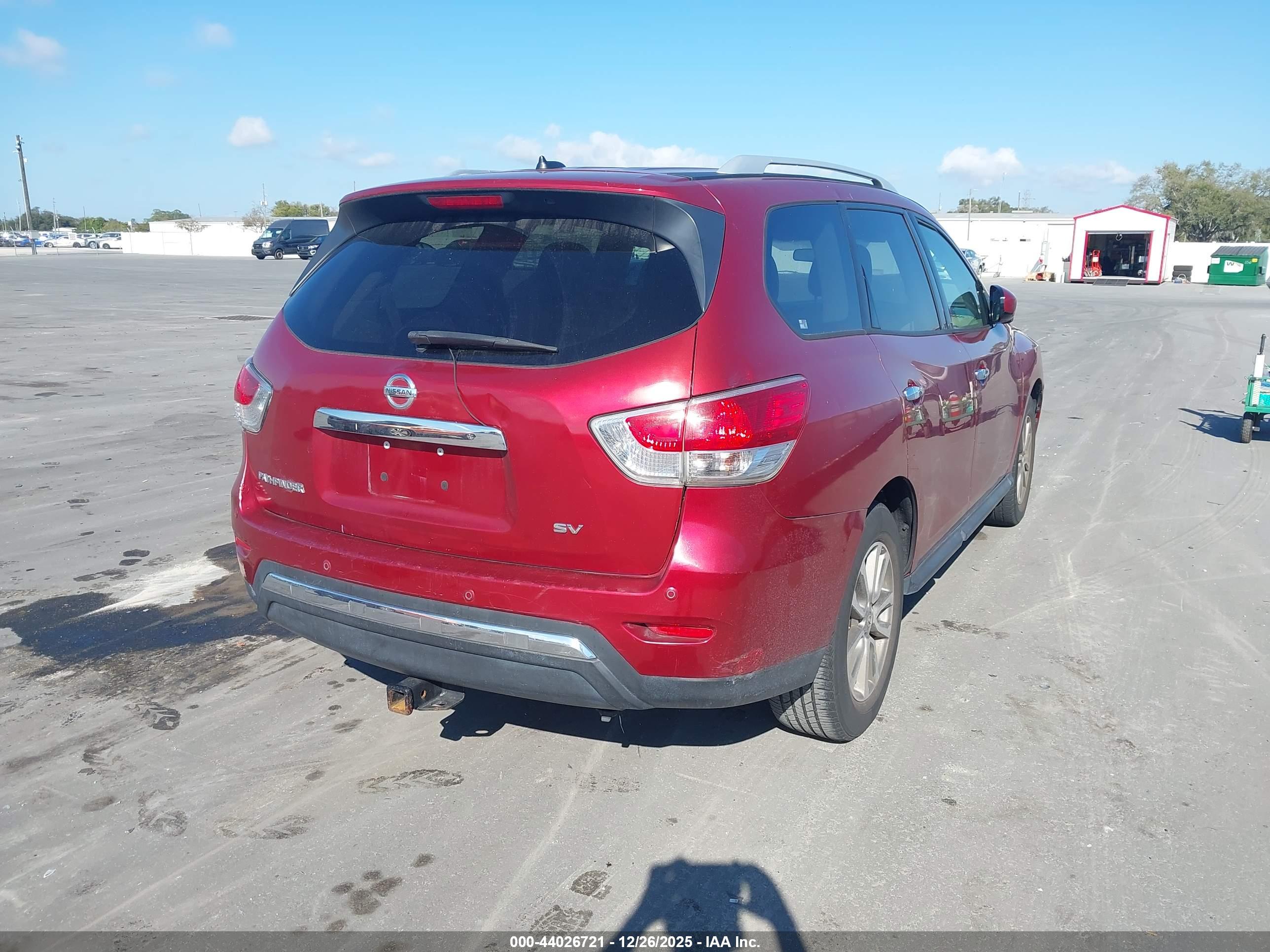 NISSAN PATHFINDER image 4