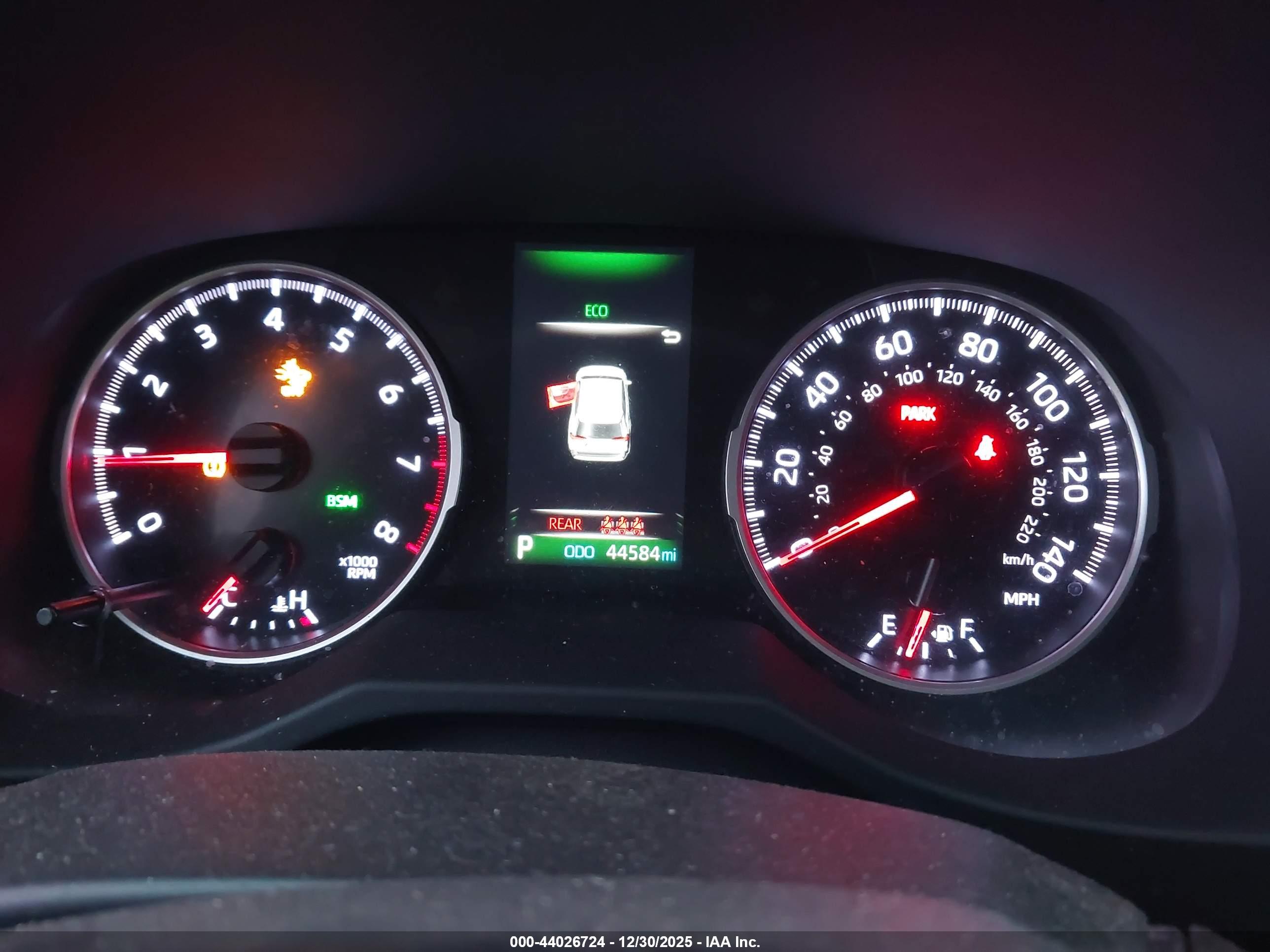 TOYOTA RAV4 image 7