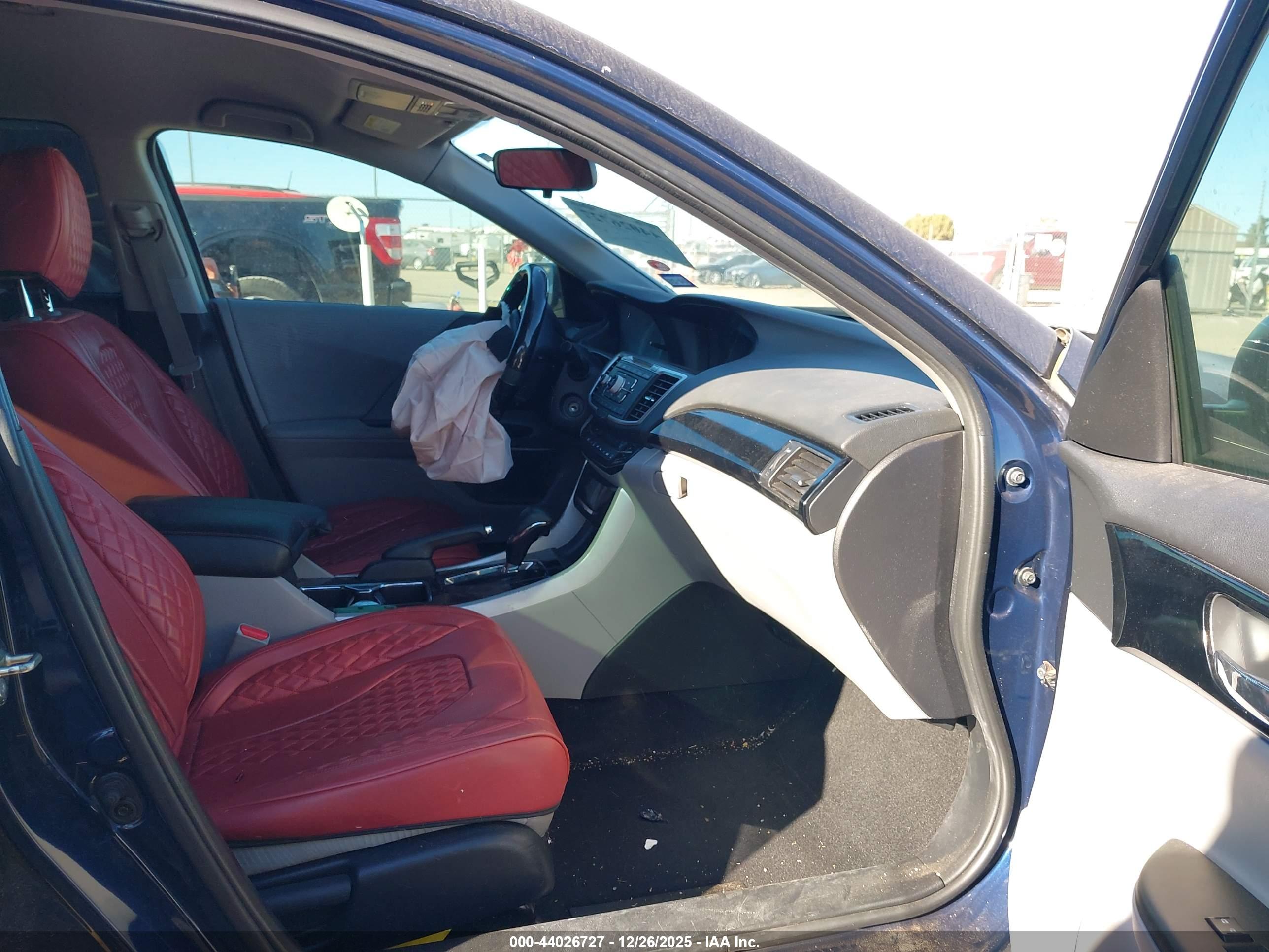 HONDA ACCORD image 5
