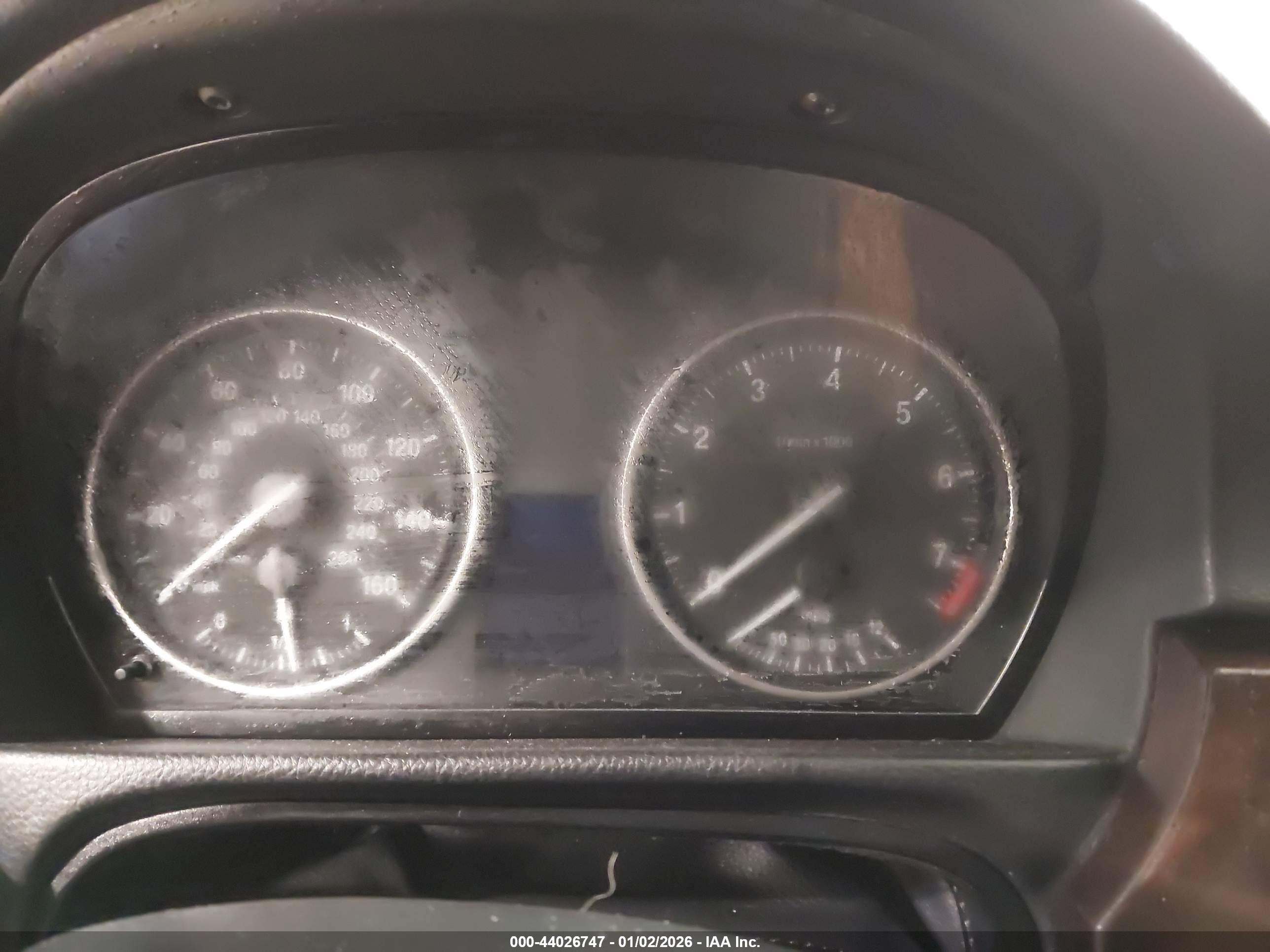 BMW 328I image 7