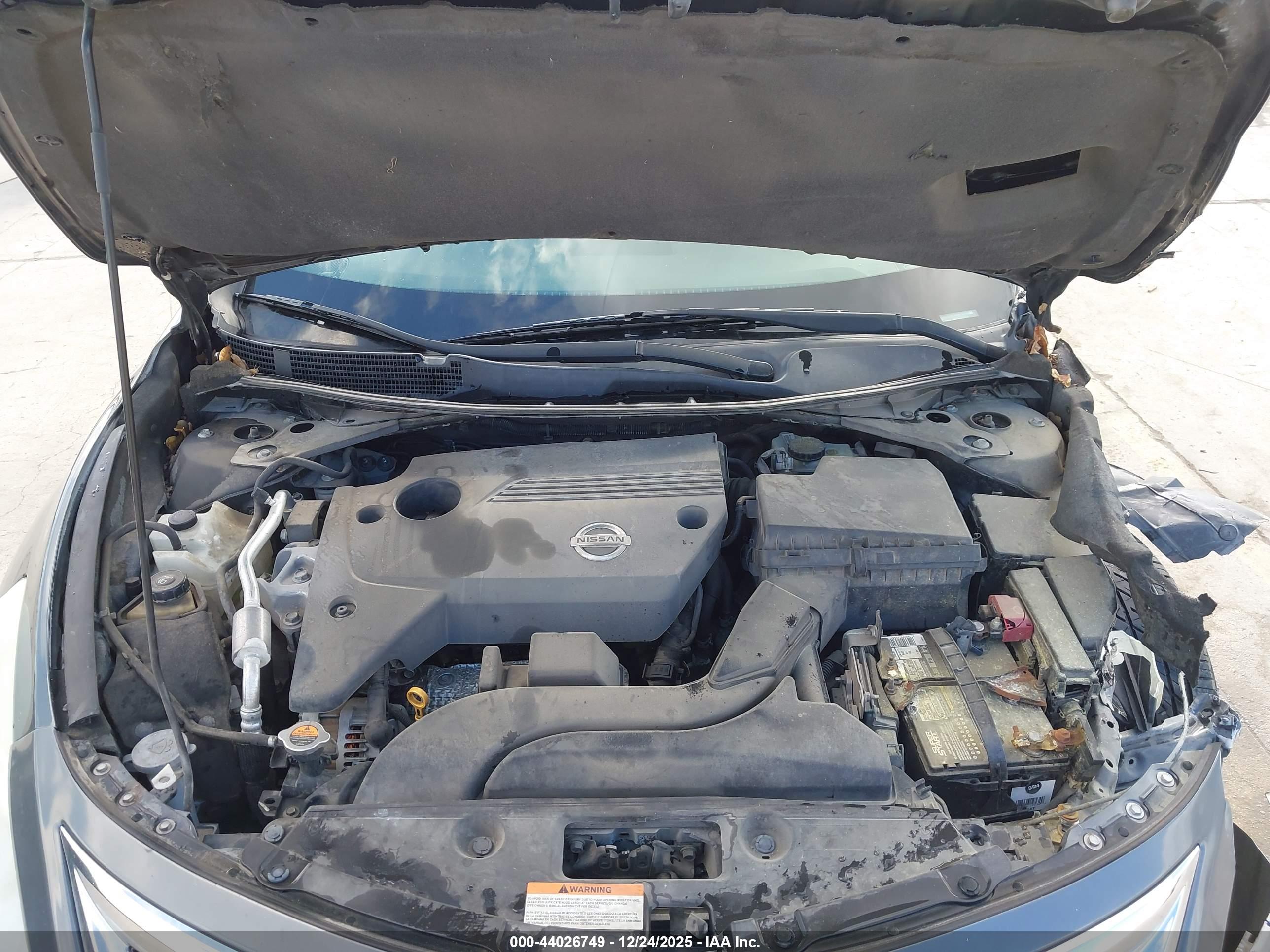 NISSAN ALTIMA image 10