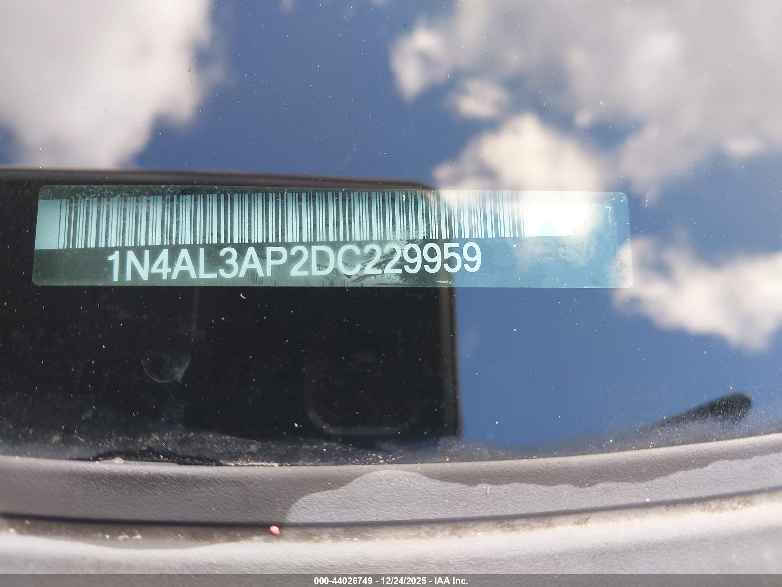 NISSAN ALTIMA image 9