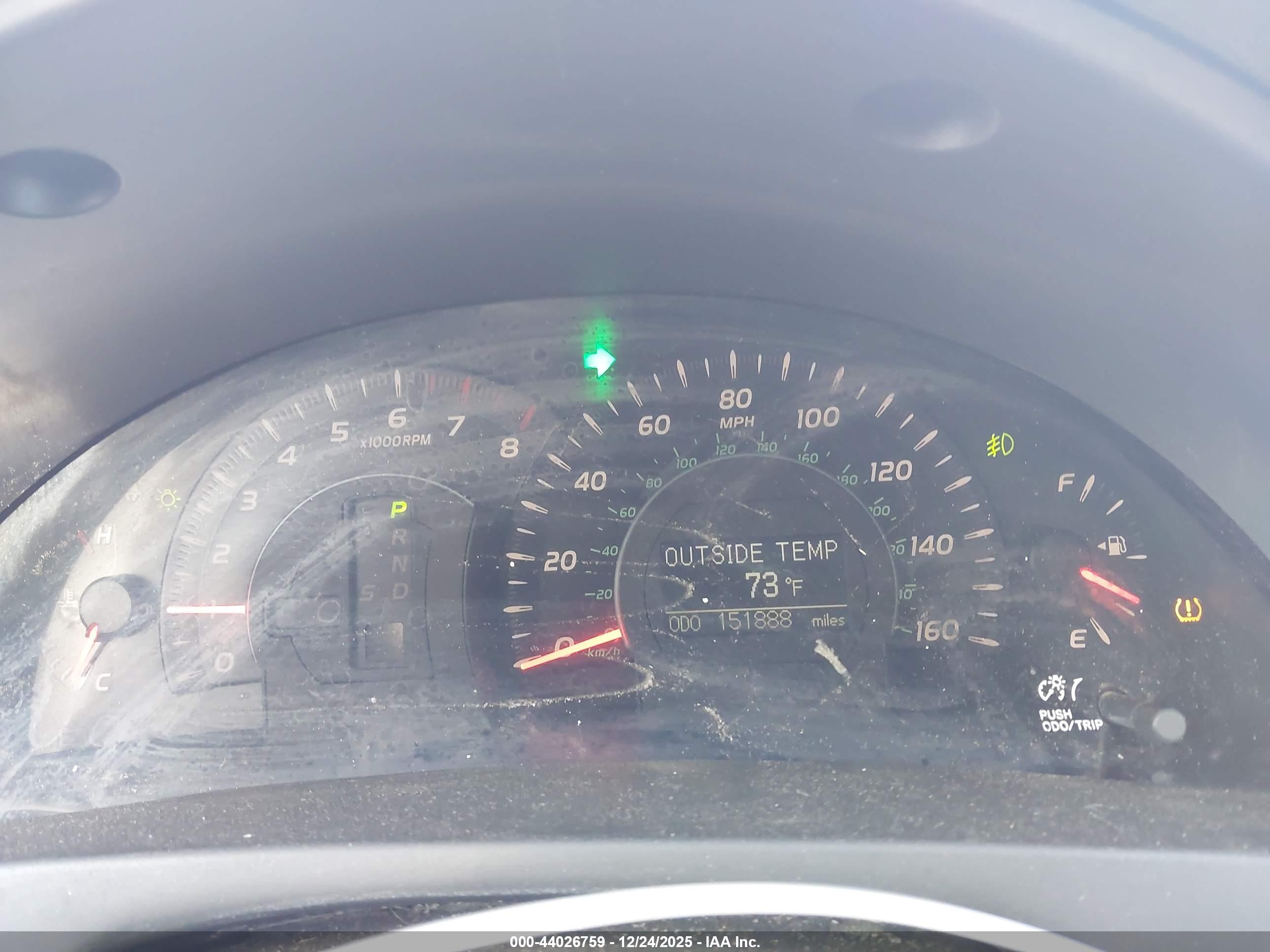 TOYOTA CAMRY image 7