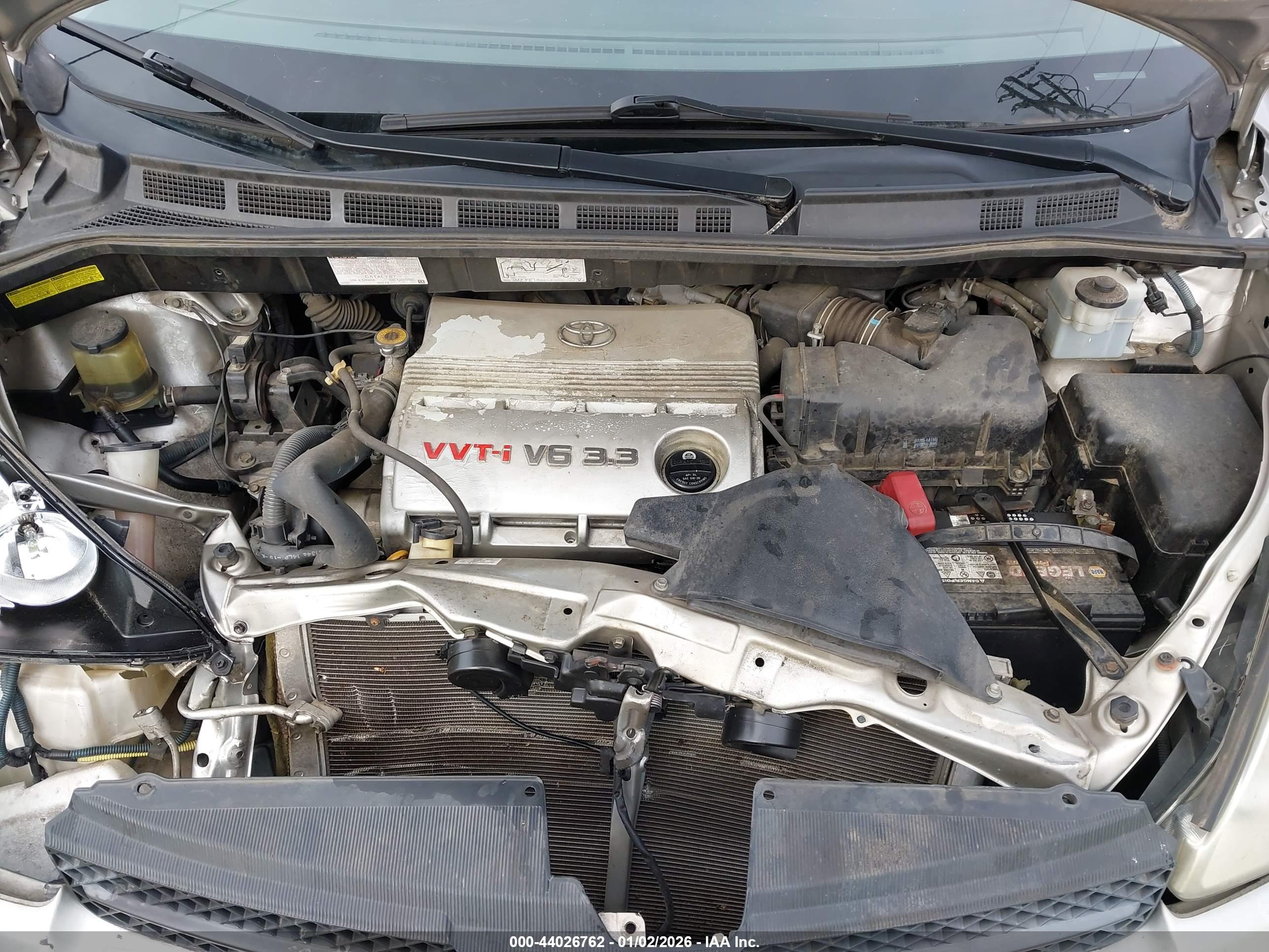 TOYOTA SIENNA image 10