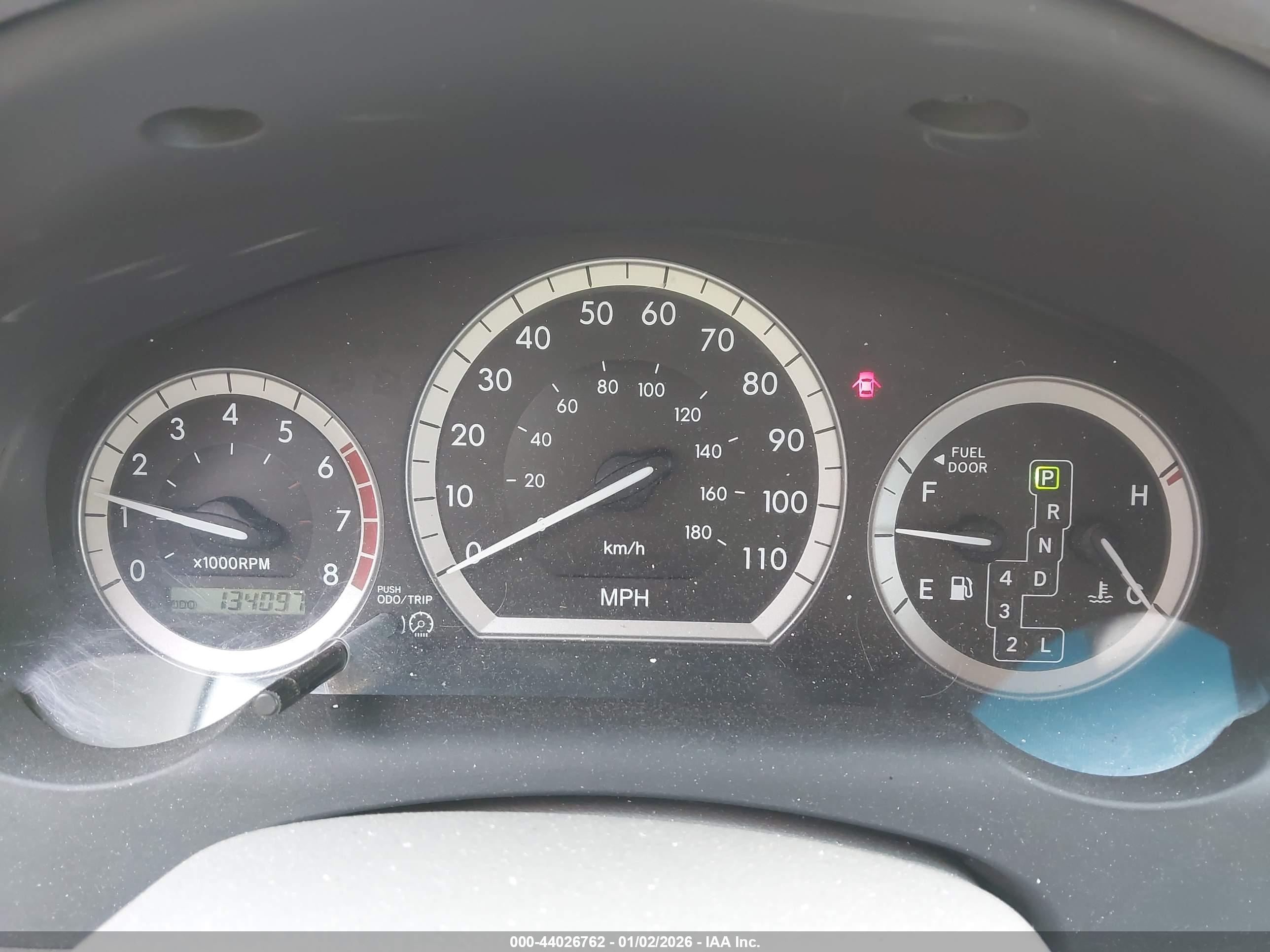 TOYOTA SIENNA image 7